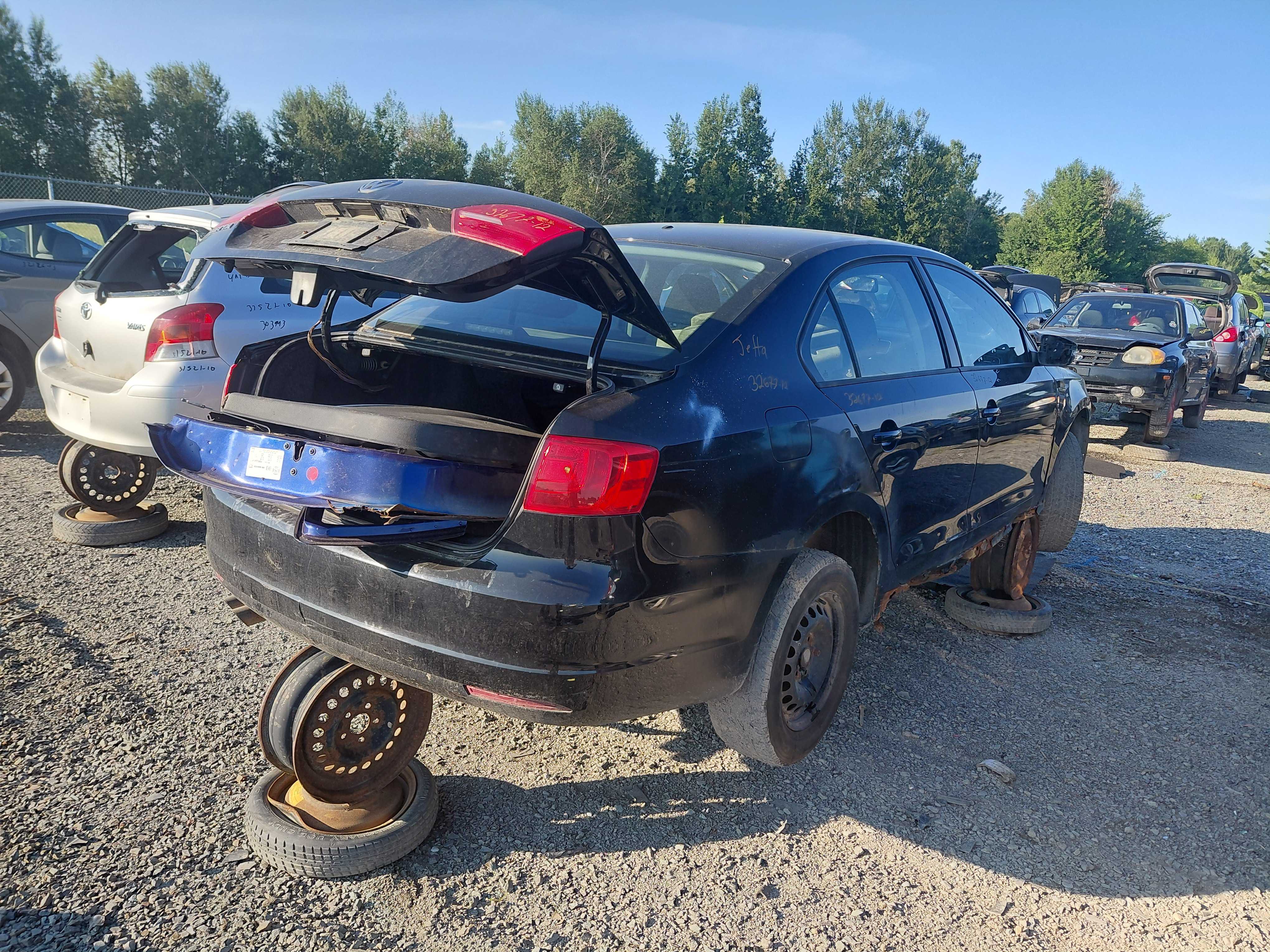VOLKSWAGEN JETTA 2012