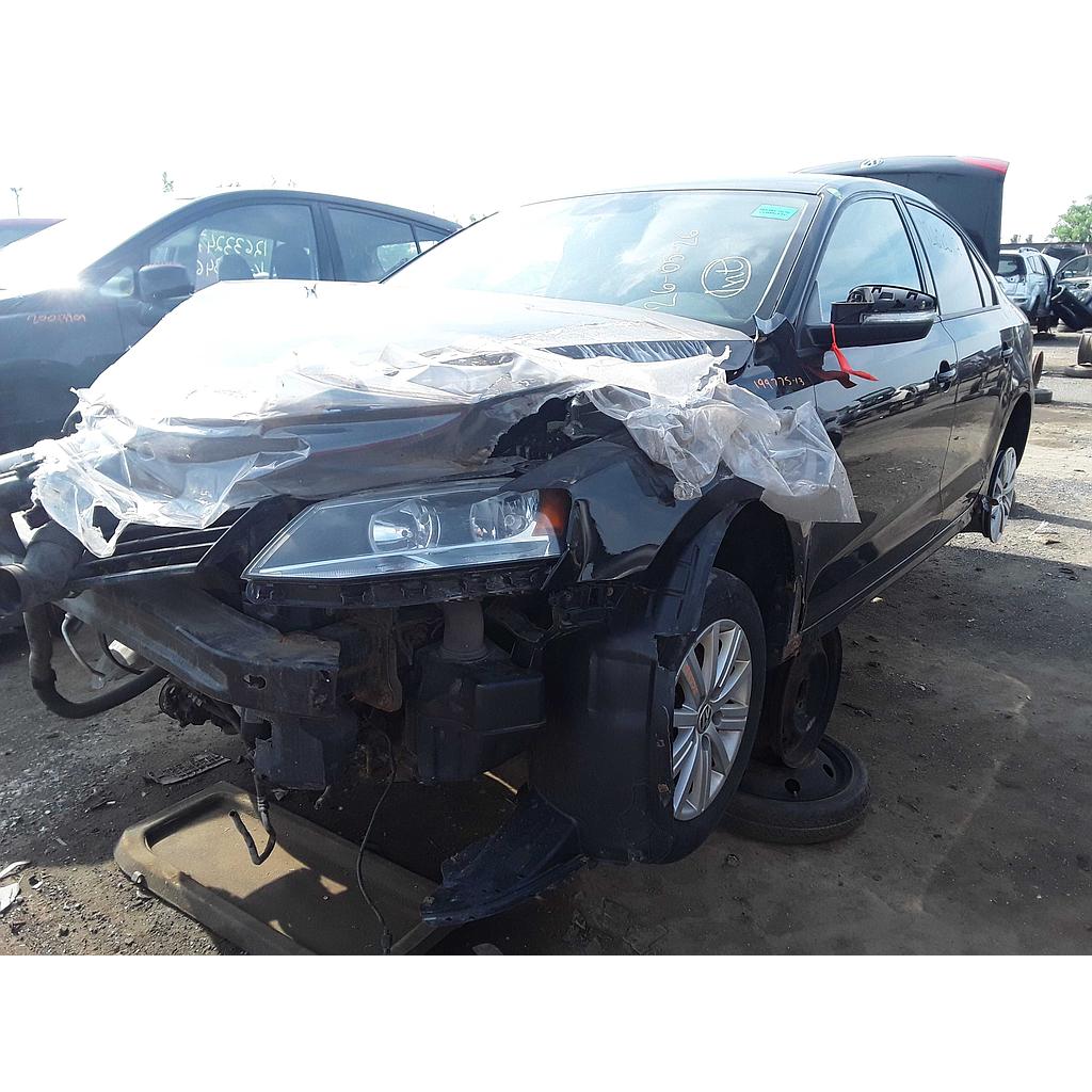 VOLKSWAGEN JETTA 2013