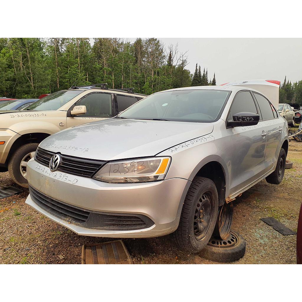VOLKSWAGEN JETTA 2013