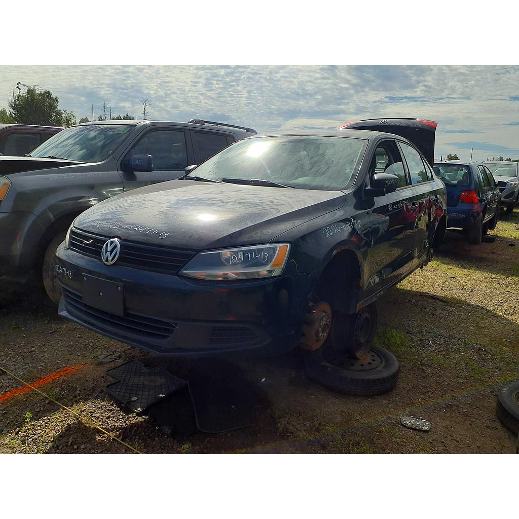 VOLKSWAGEN JETTA 2013