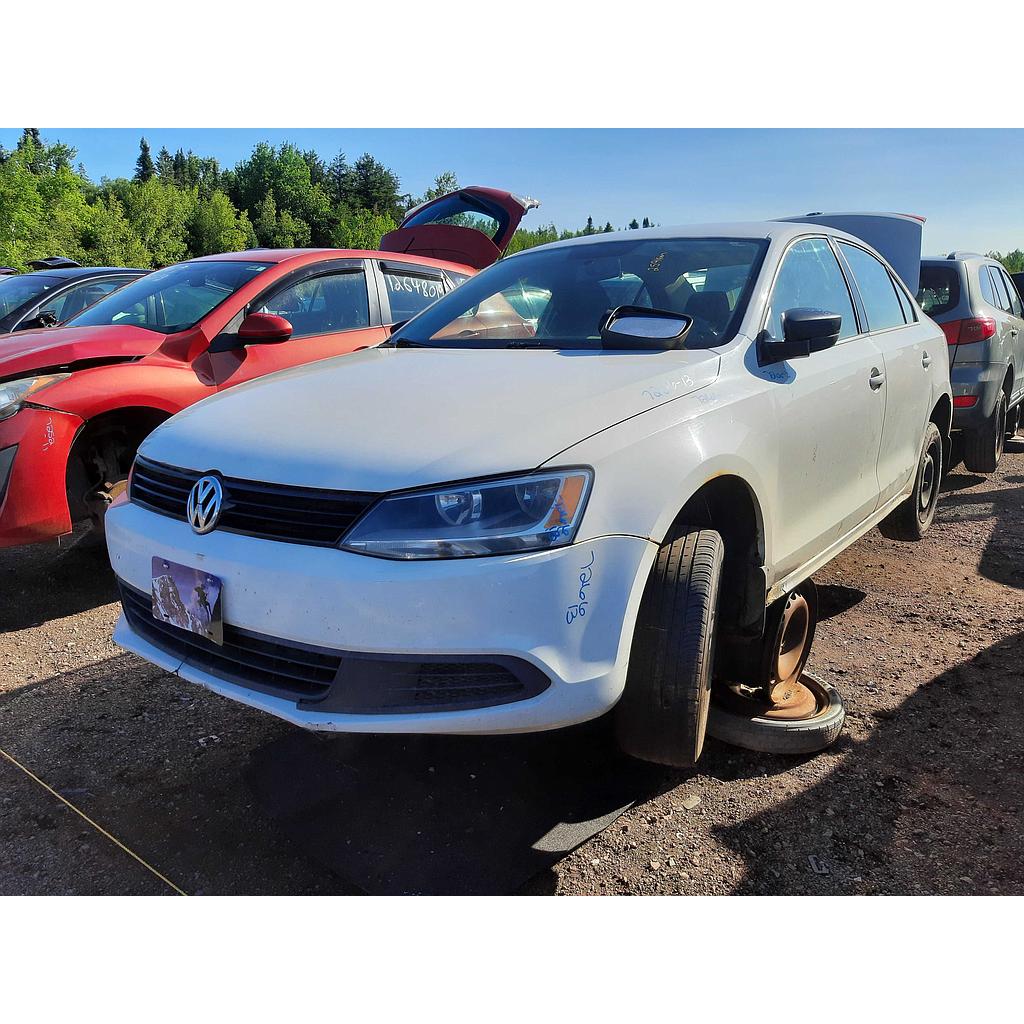 VOLKSWAGEN JETTA 2013