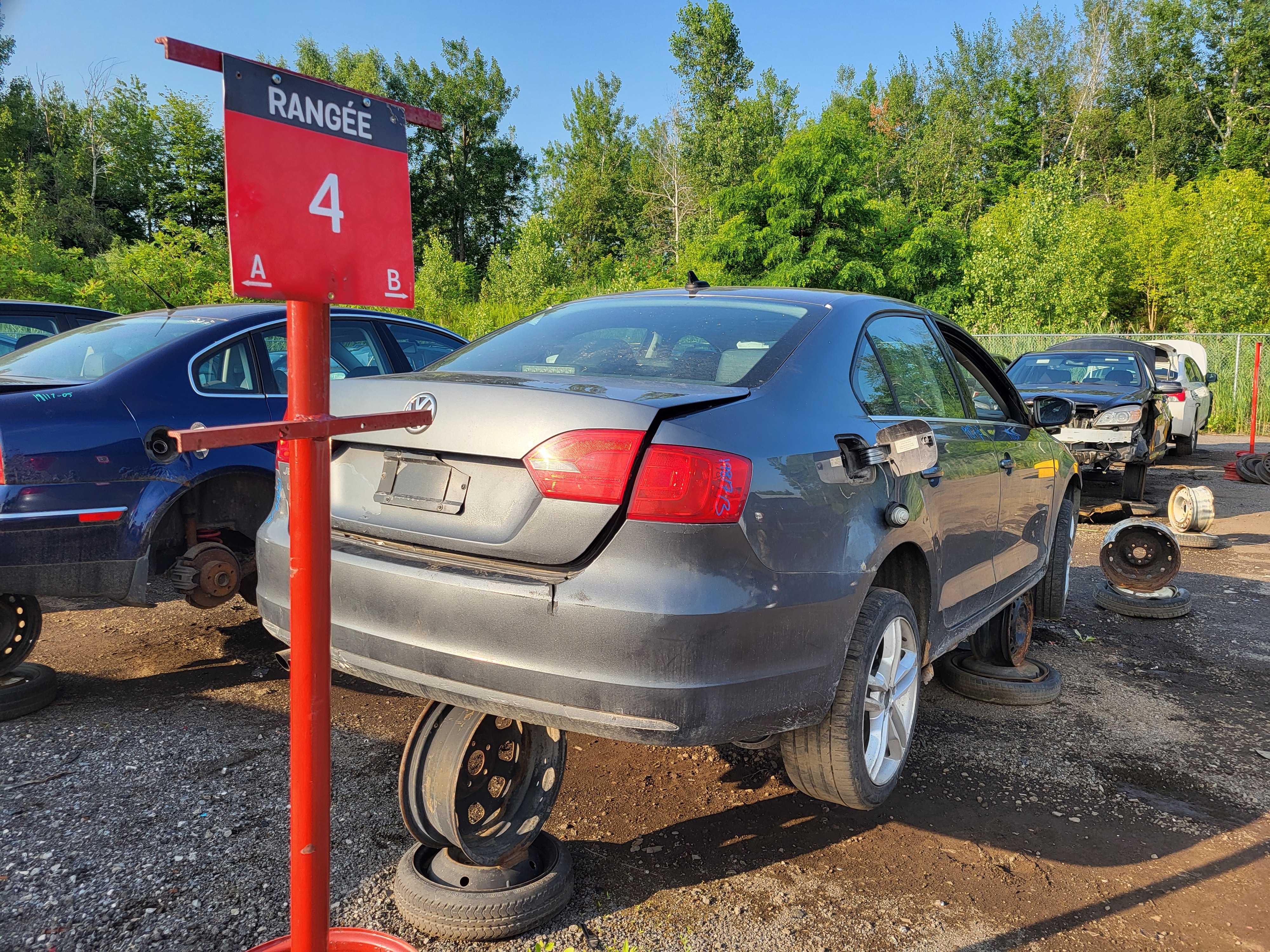 VOLKSWAGEN JETTA 2013