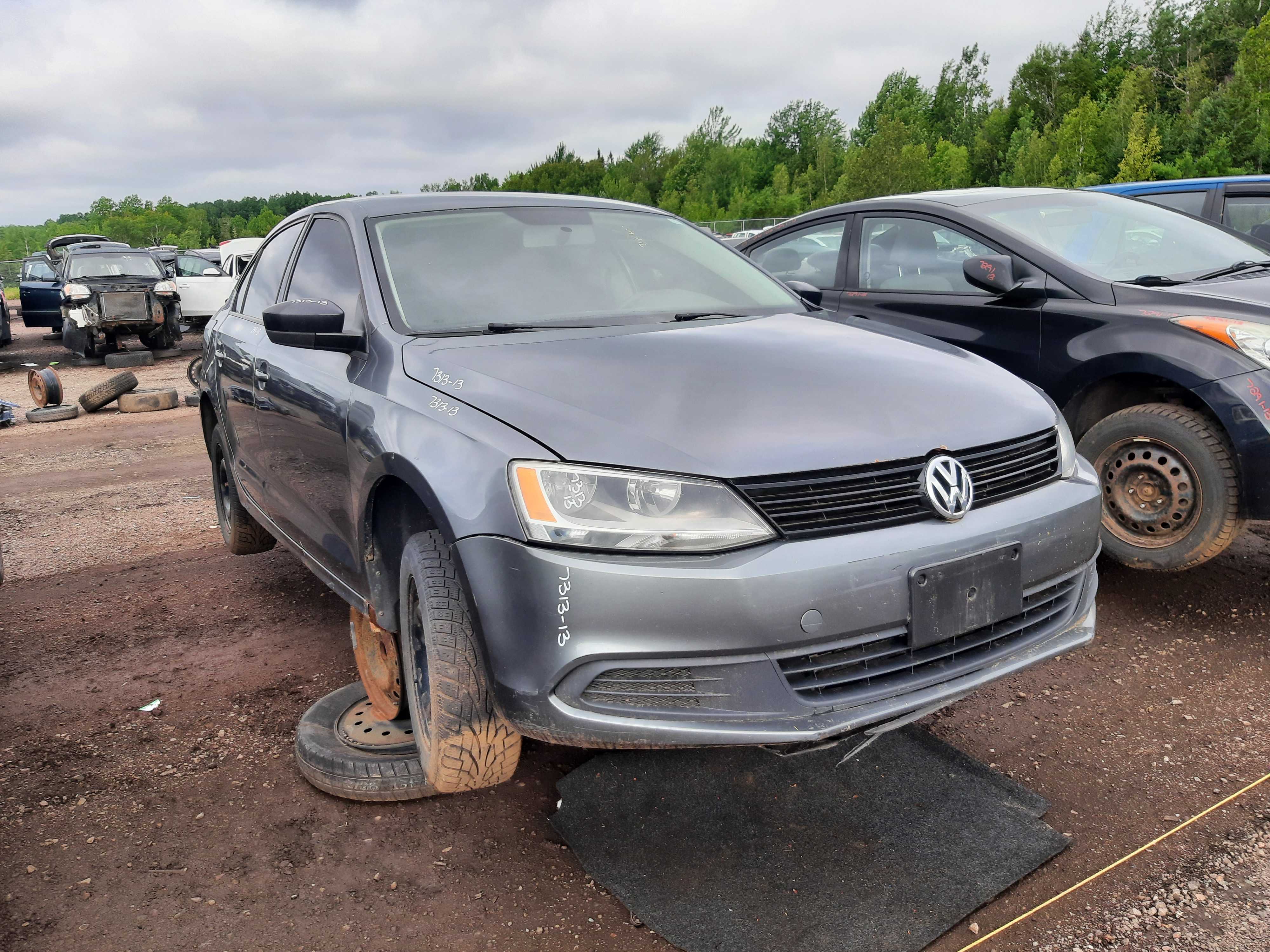 VOLKSWAGEN JETTA 2013