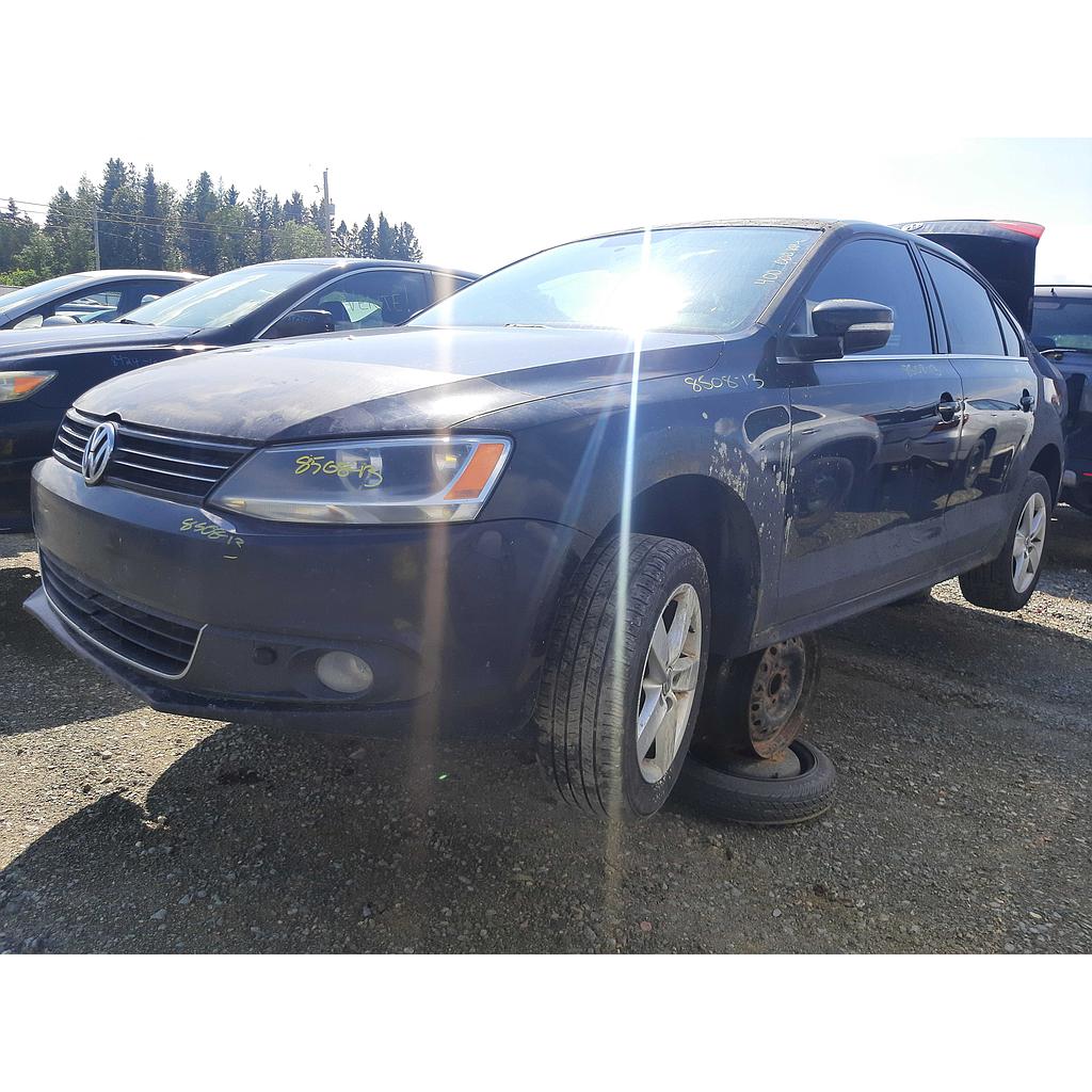 VOLKSWAGEN JETTA 2013