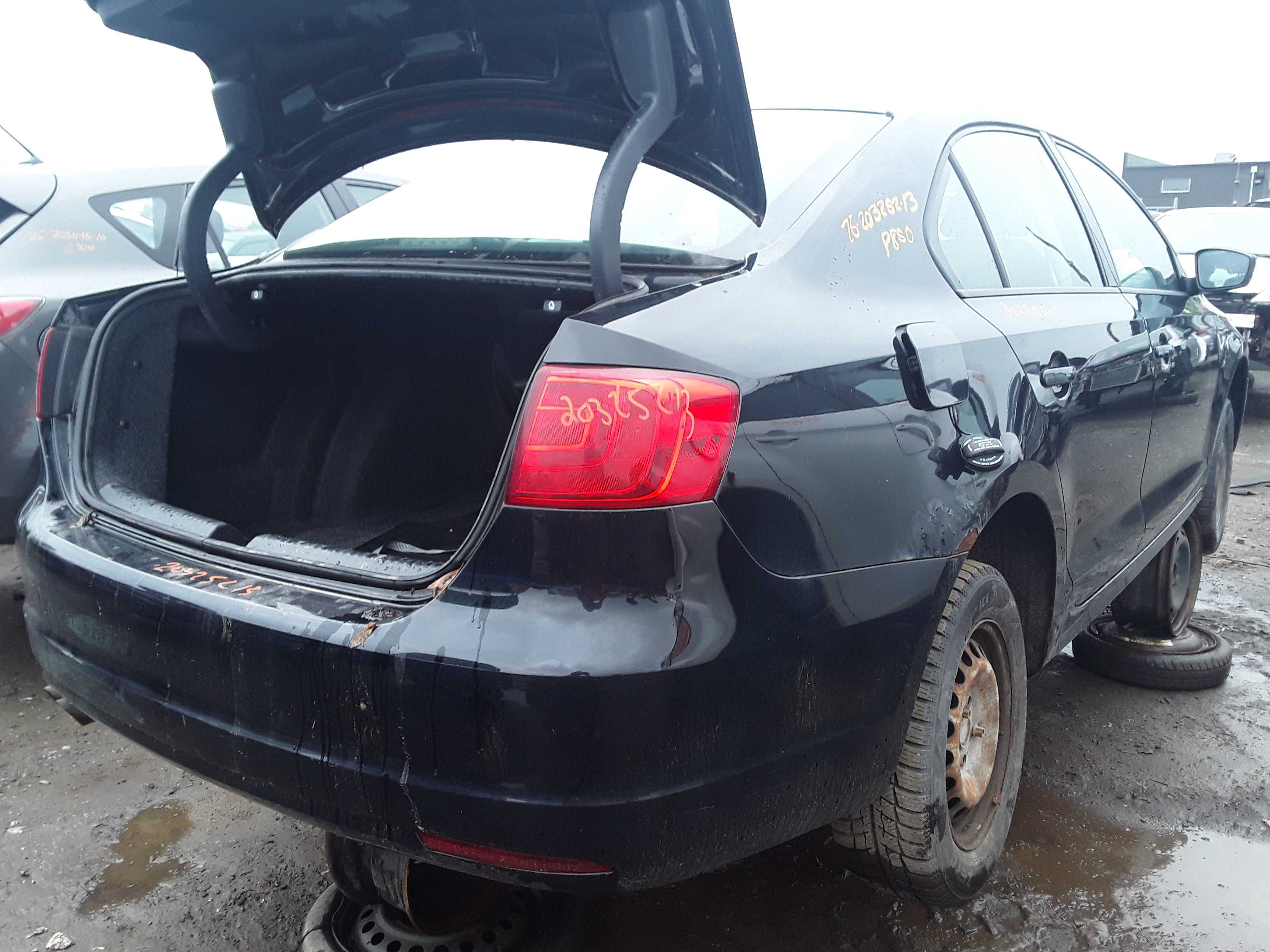 VOLKSWAGEN JETTA 2013
