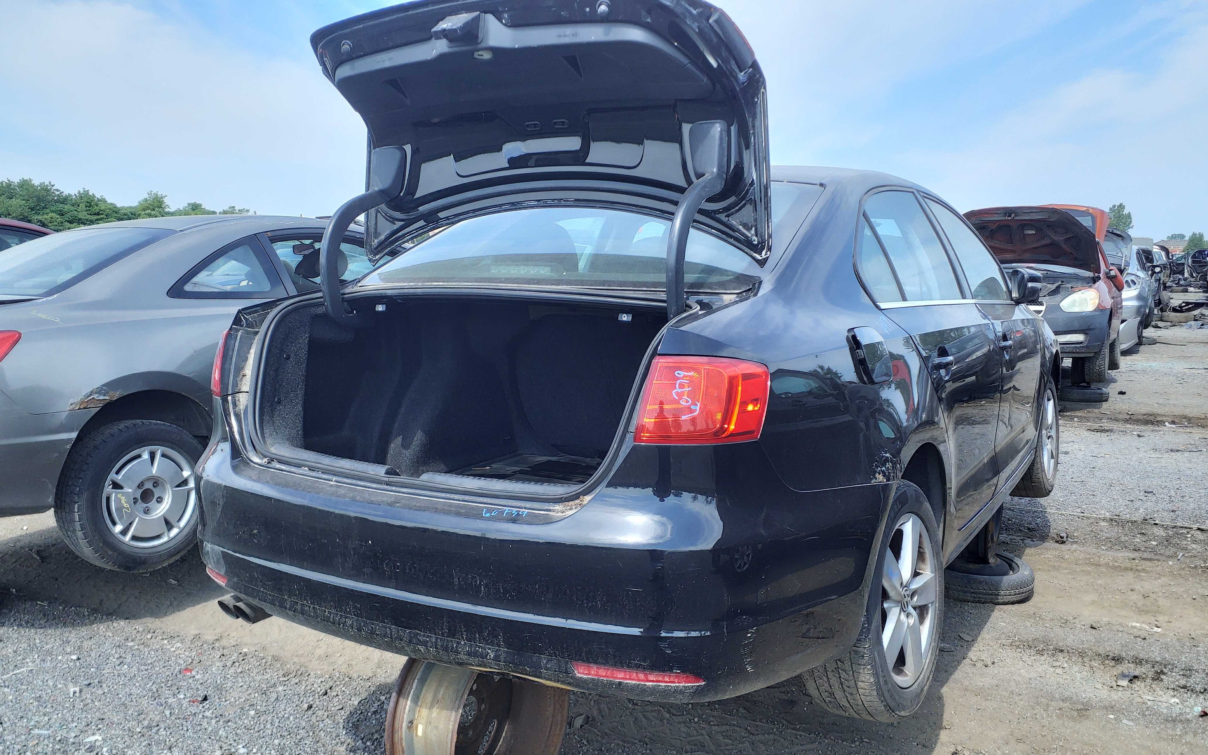 VOLKSWAGEN JETTA 2014