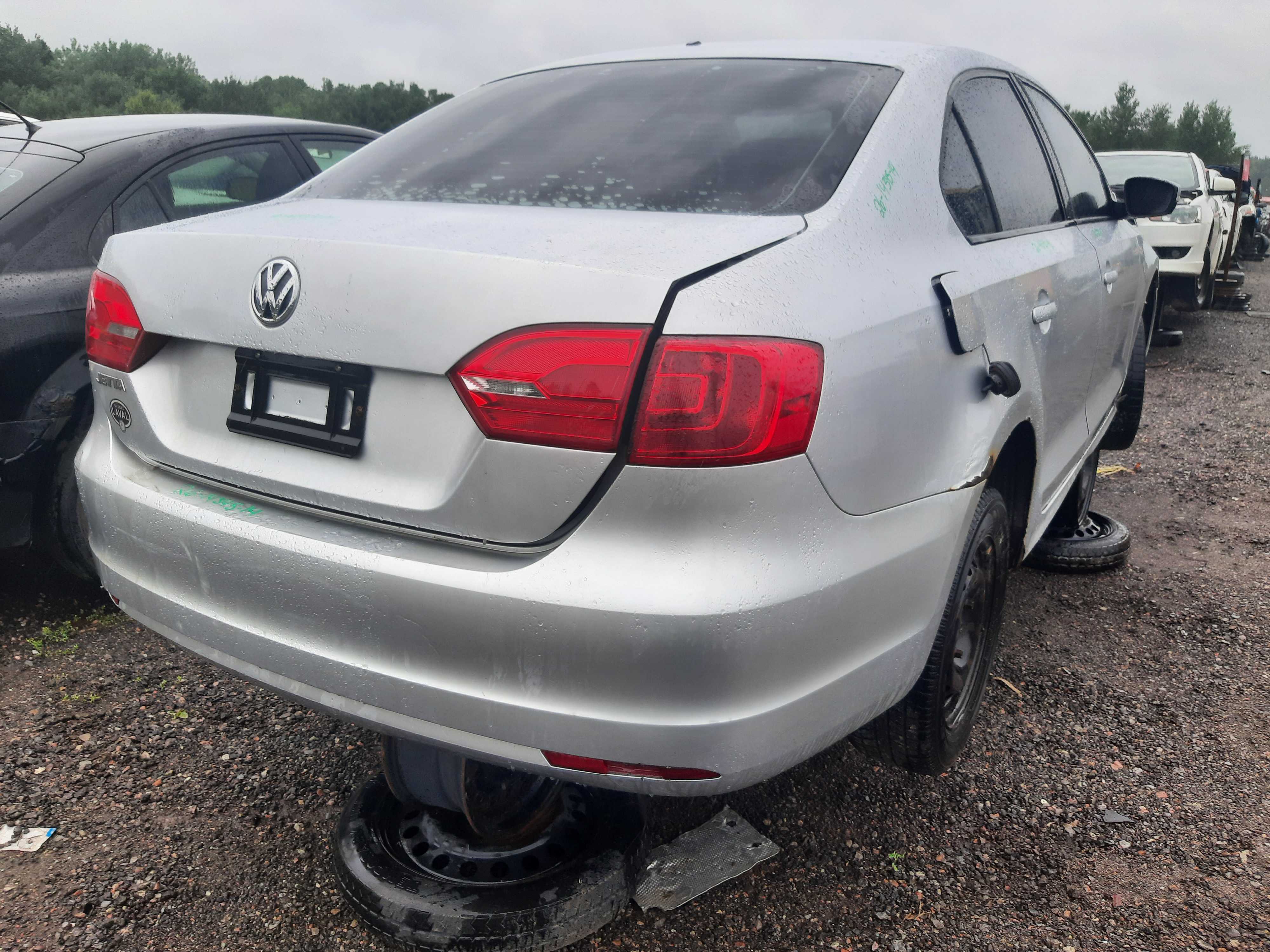 VOLKSWAGEN JETTA 2014