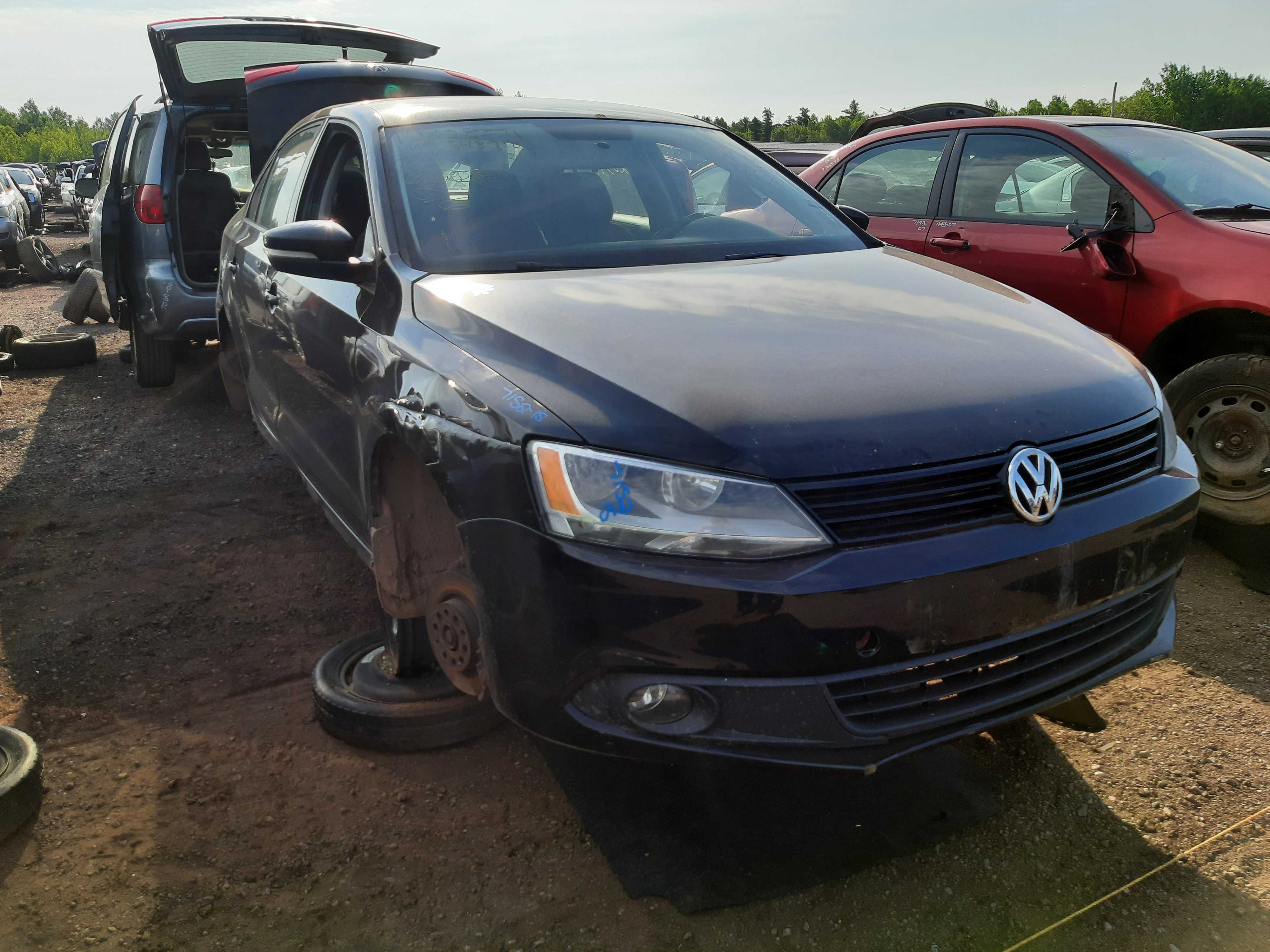 VOLKSWAGEN JETTA 2015