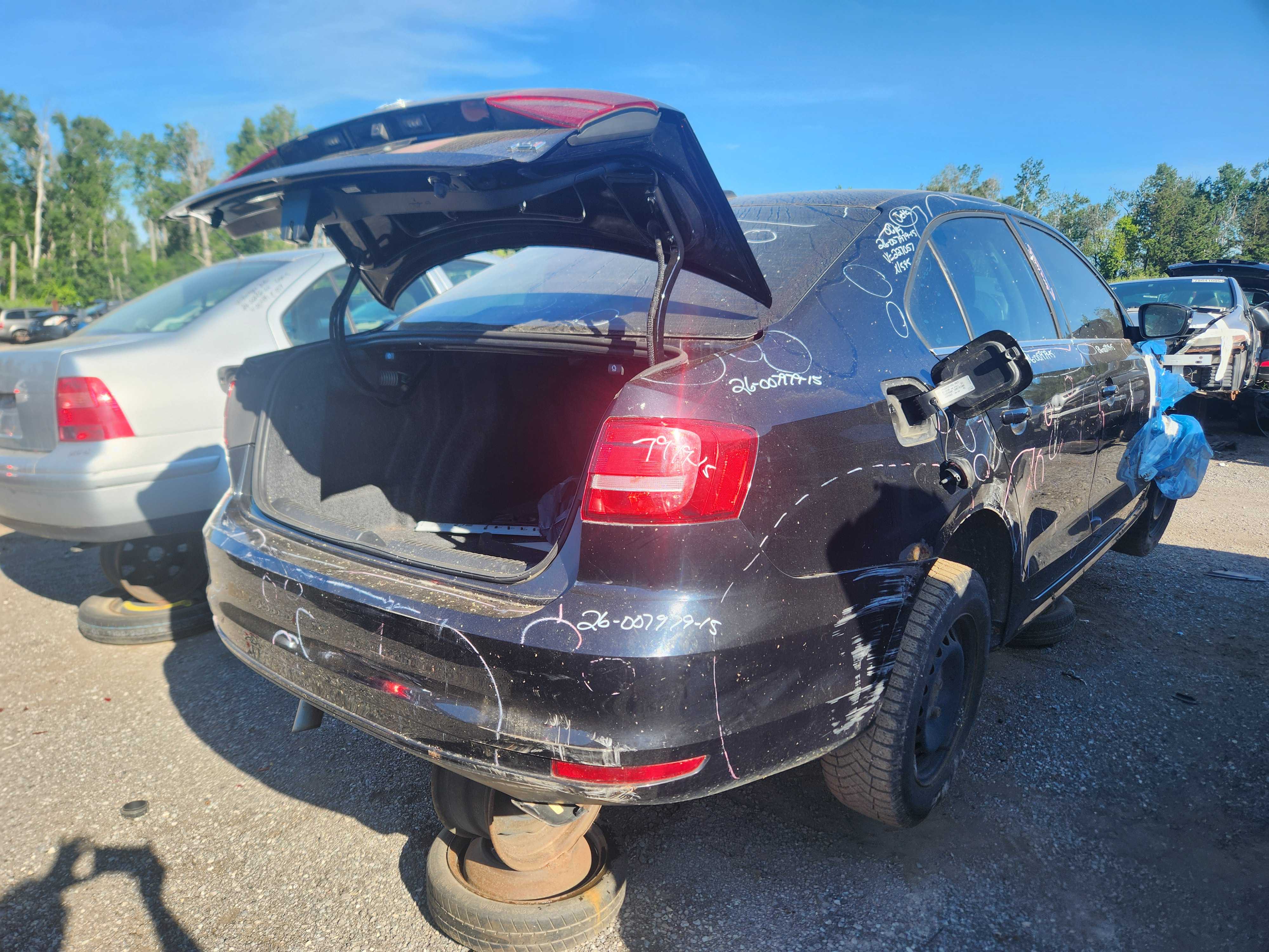 VOLKSWAGEN JETTA 2015