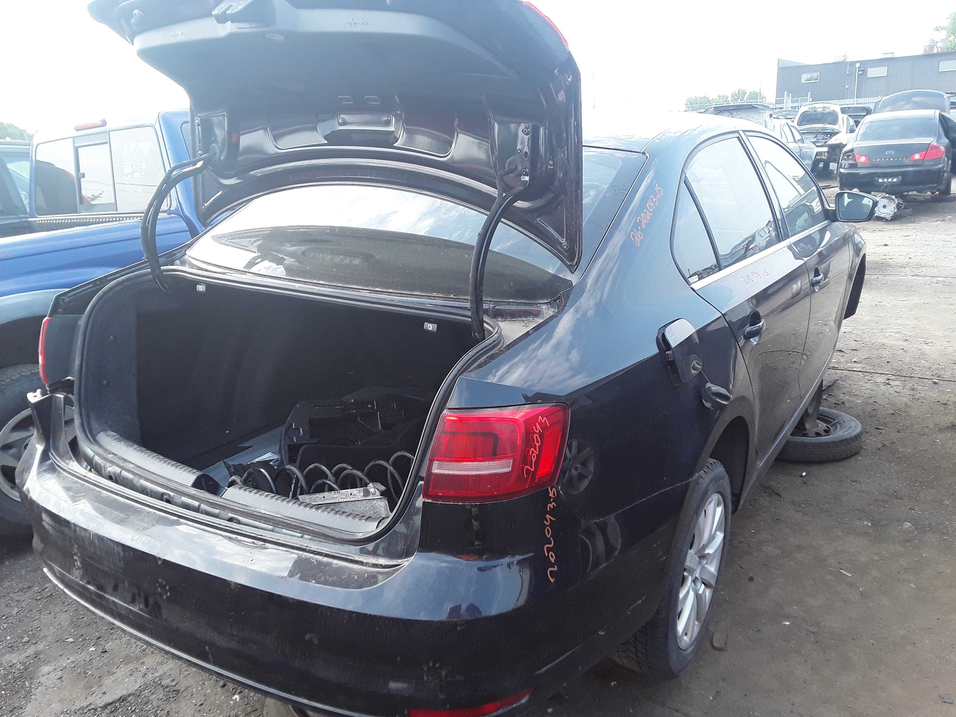 VOLKSWAGEN JETTA 2015