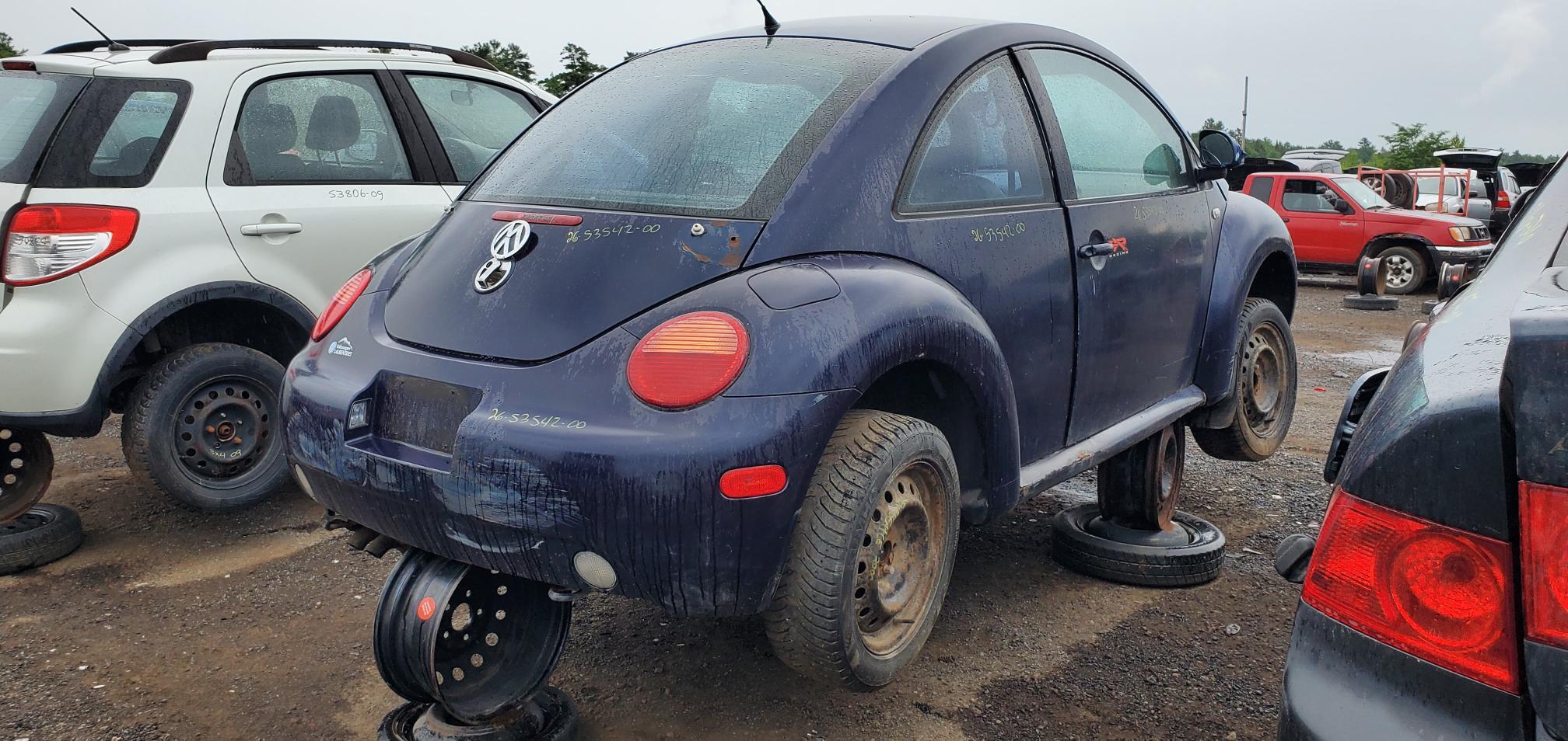 VOLKSWAGEN NEW BEETLE 2000