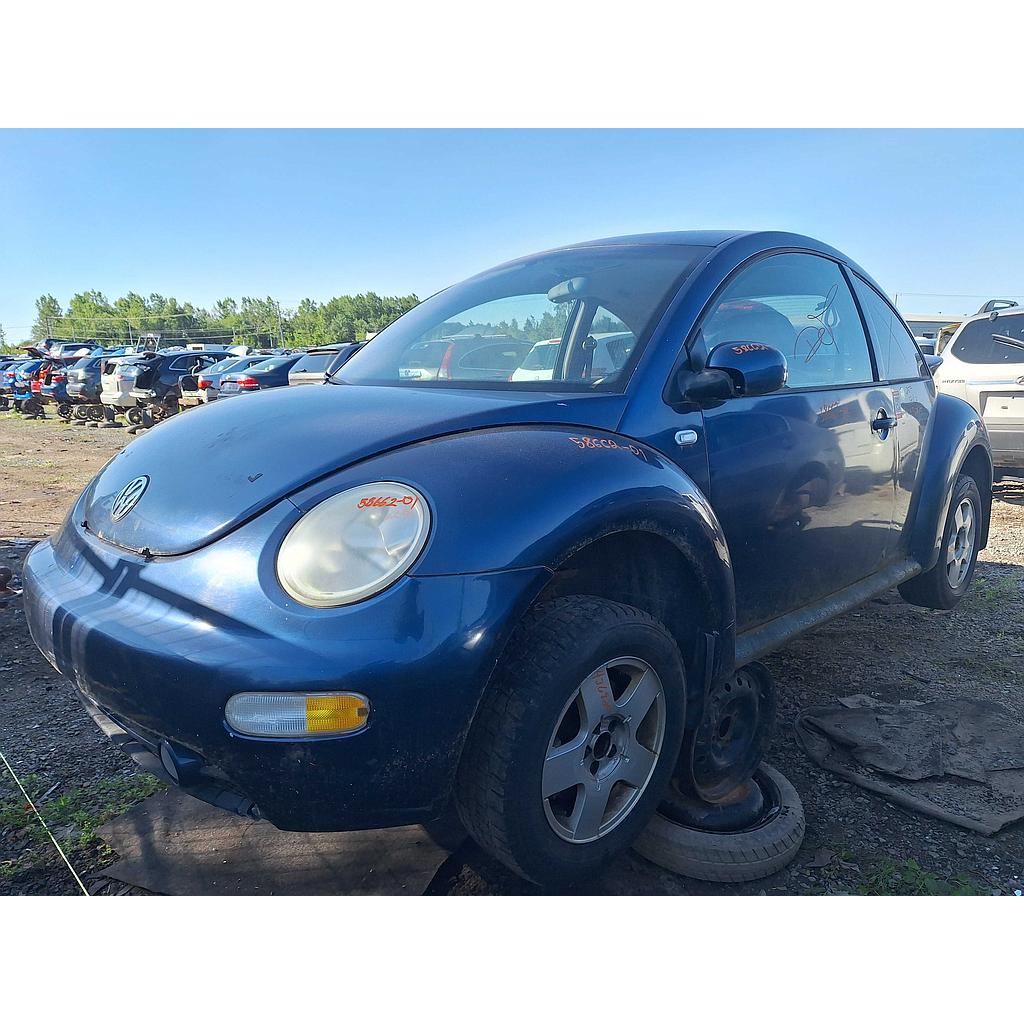 VOLKSWAGEN NEW BEETLE 2001
