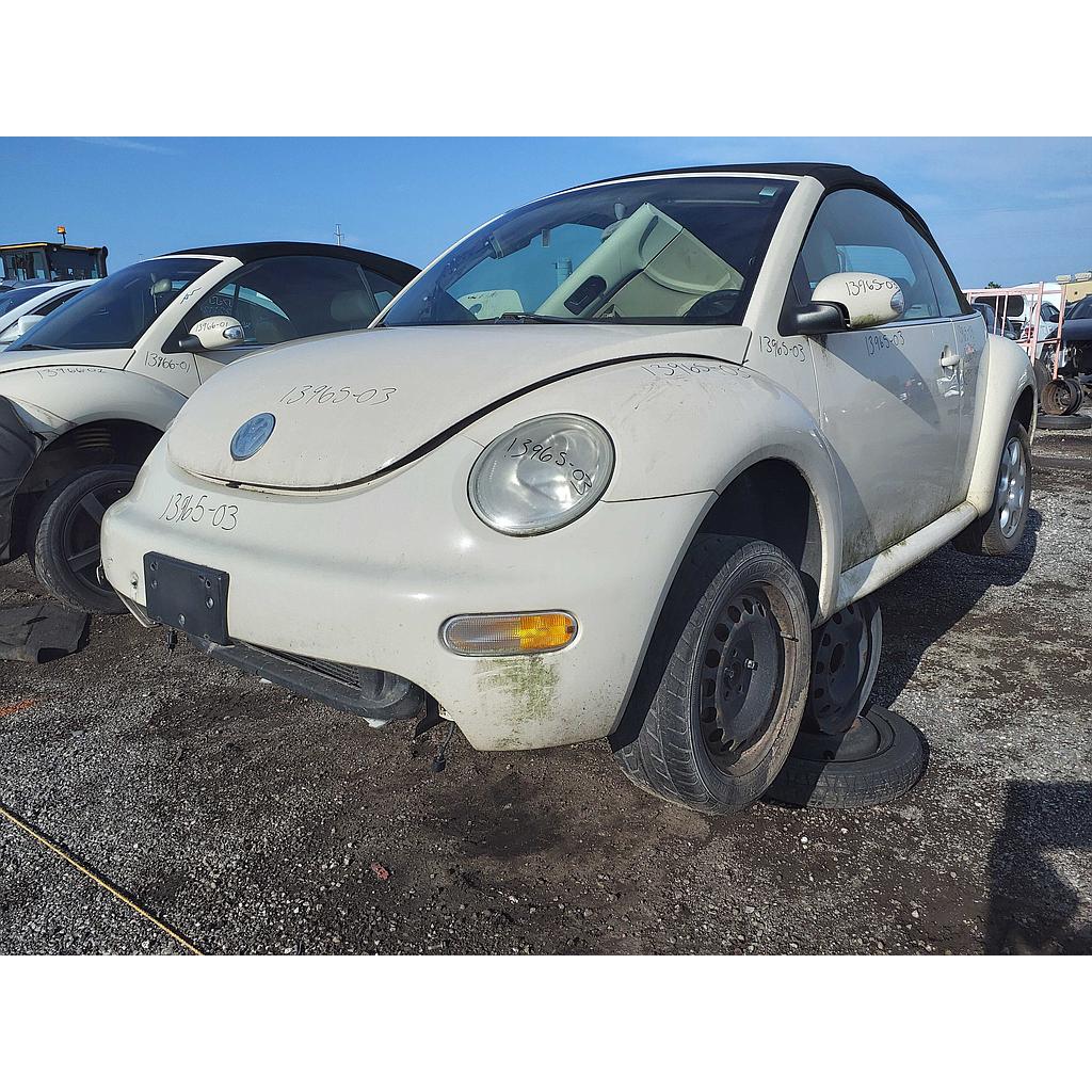 VOLKSWAGEN NEW BEETLE 2003