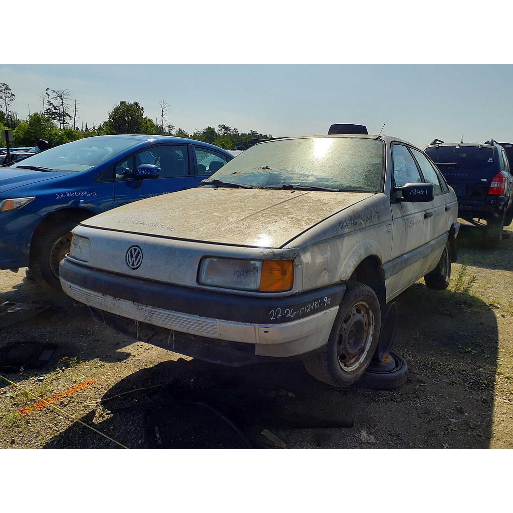 VOLKSWAGEN PASSAT 1992