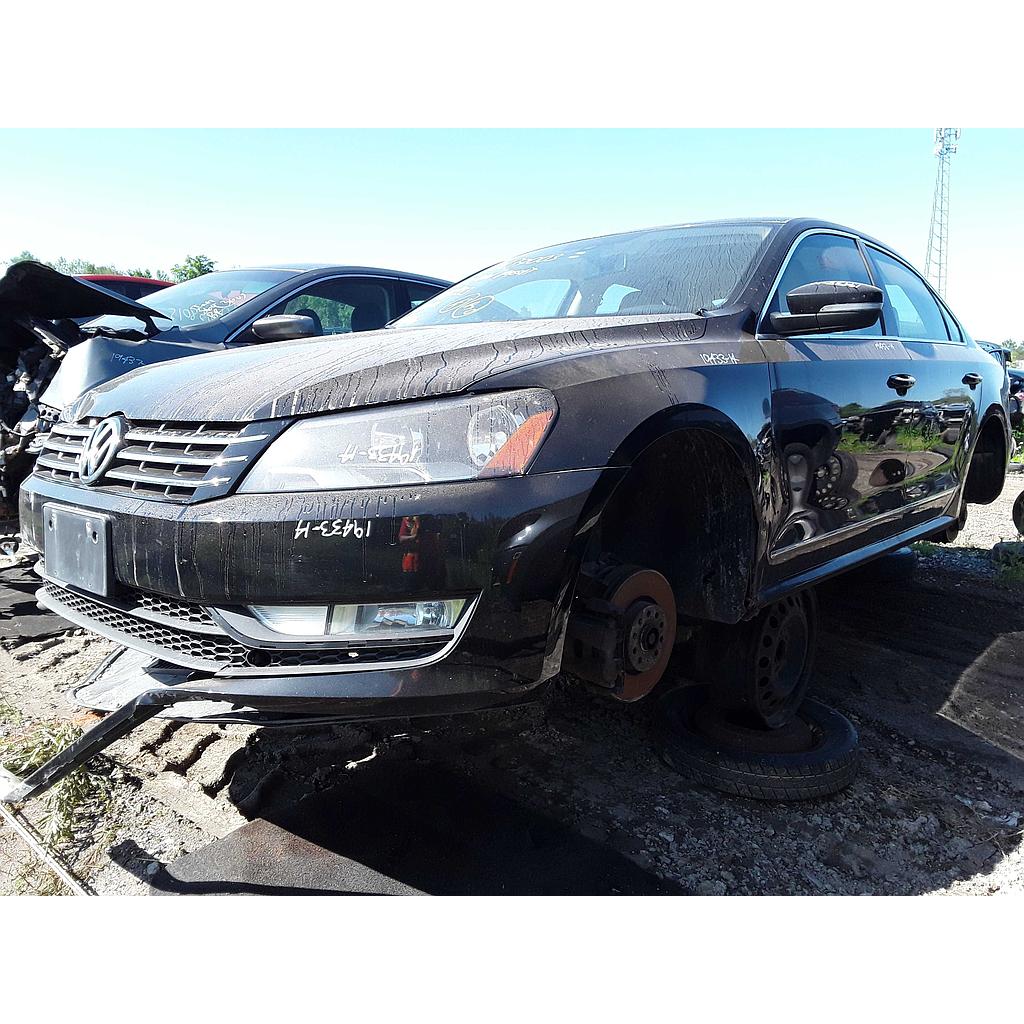 VOLKSWAGEN PASSAT 2014