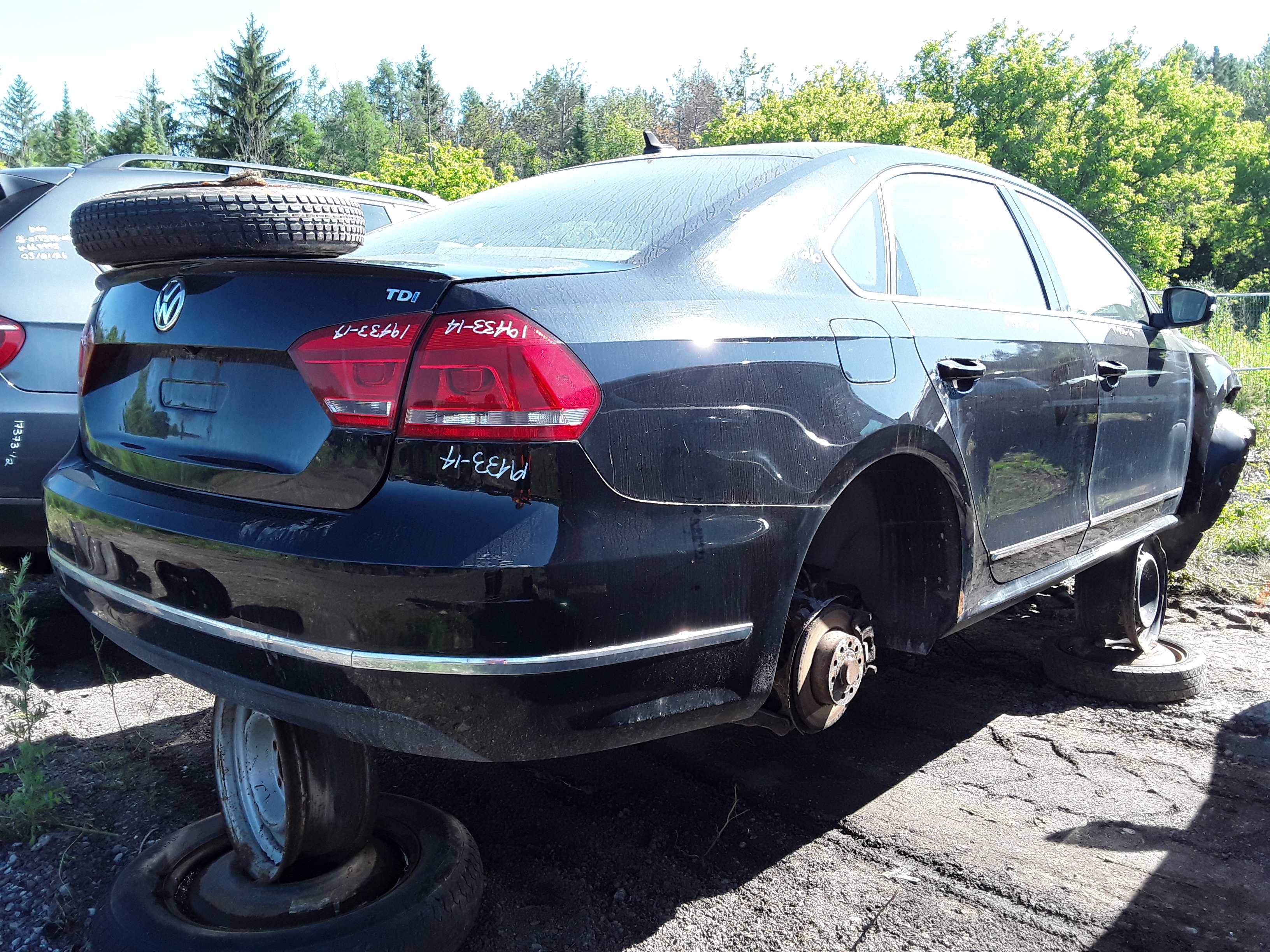 VOLKSWAGEN PASSAT 2014