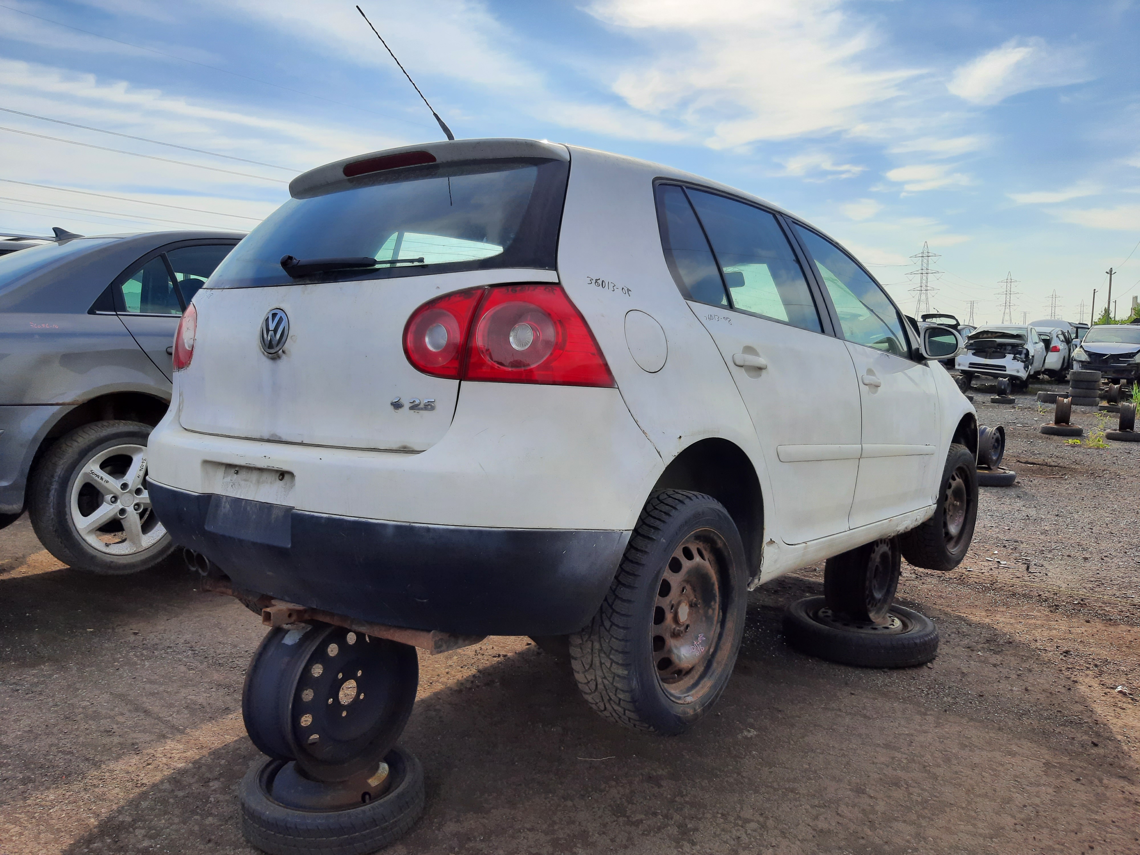 VOLKSWAGEN RABBIT 2008