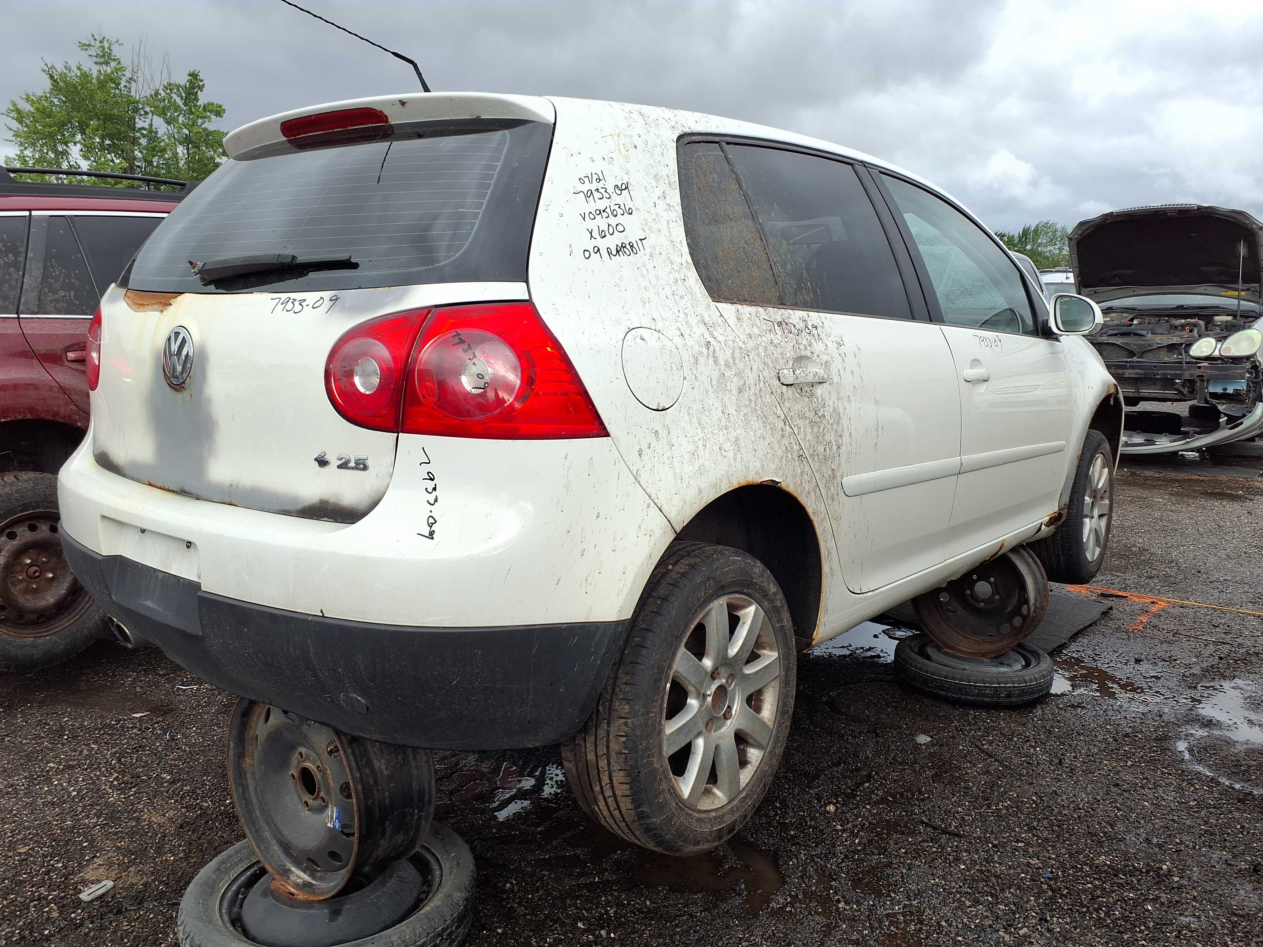 VOLKSWAGEN RABBIT 2009