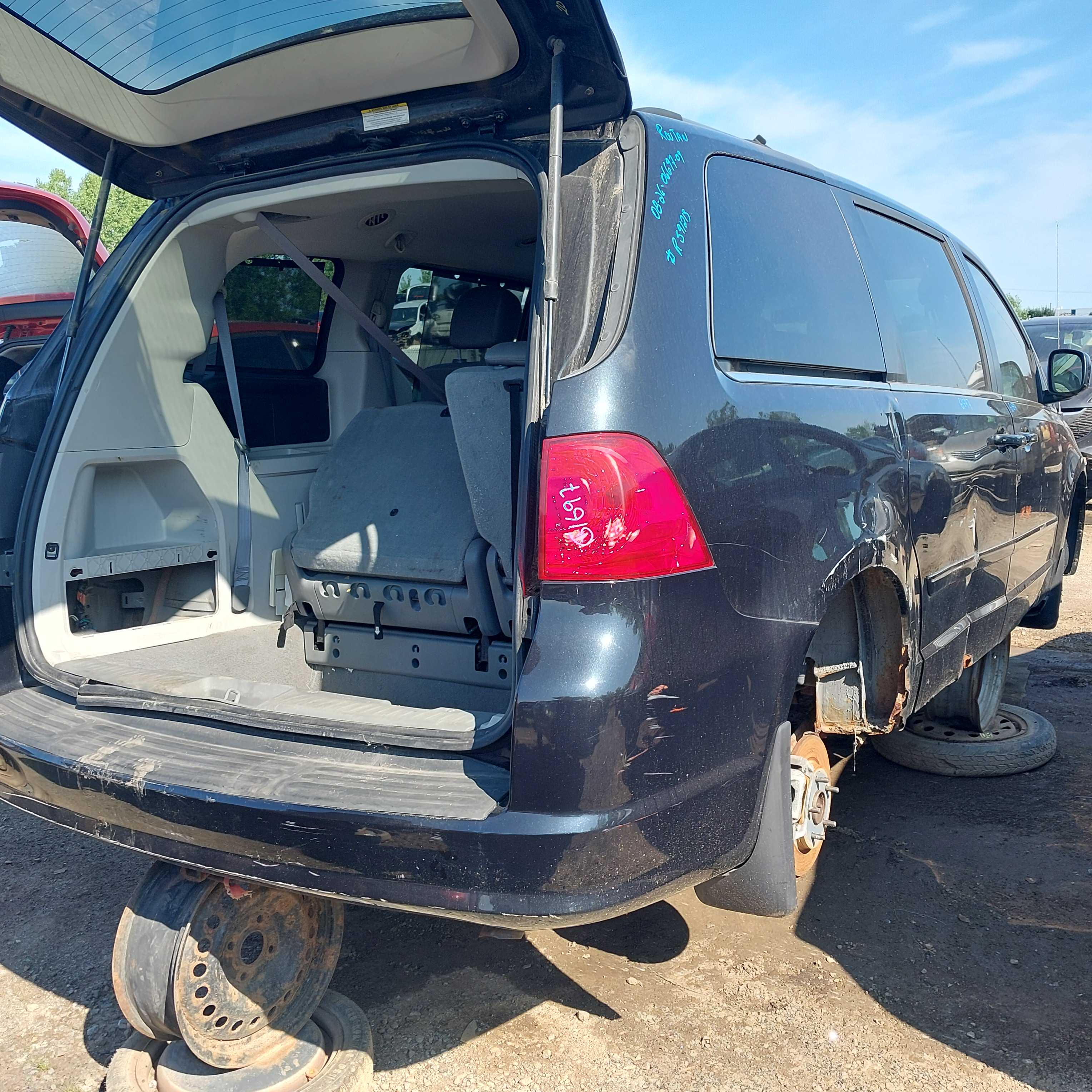 VOLKSWAGEN ROUTAN 2009