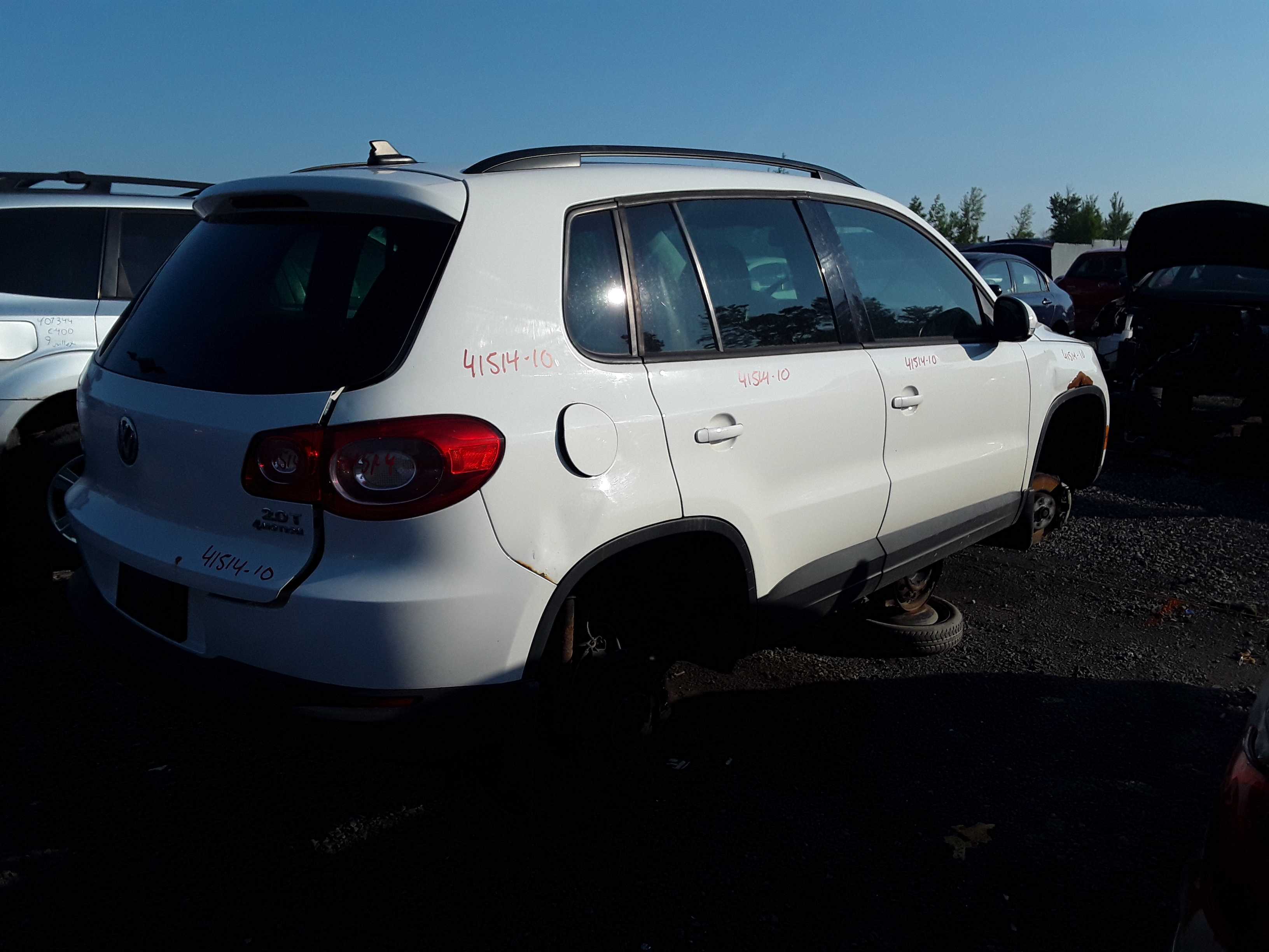 VOLKSWAGEN TIGUAN 2010