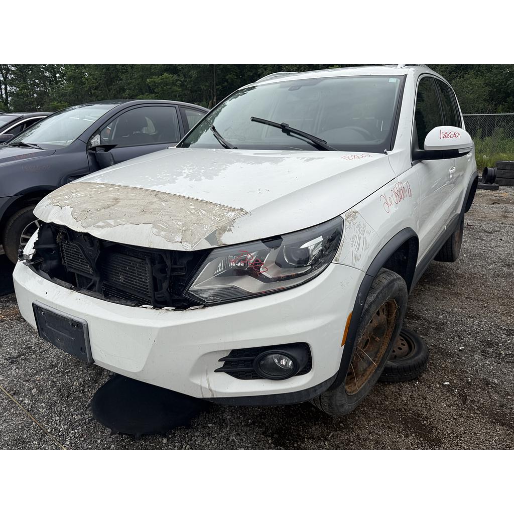 VOLKSWAGEN TIGUAN 2012
