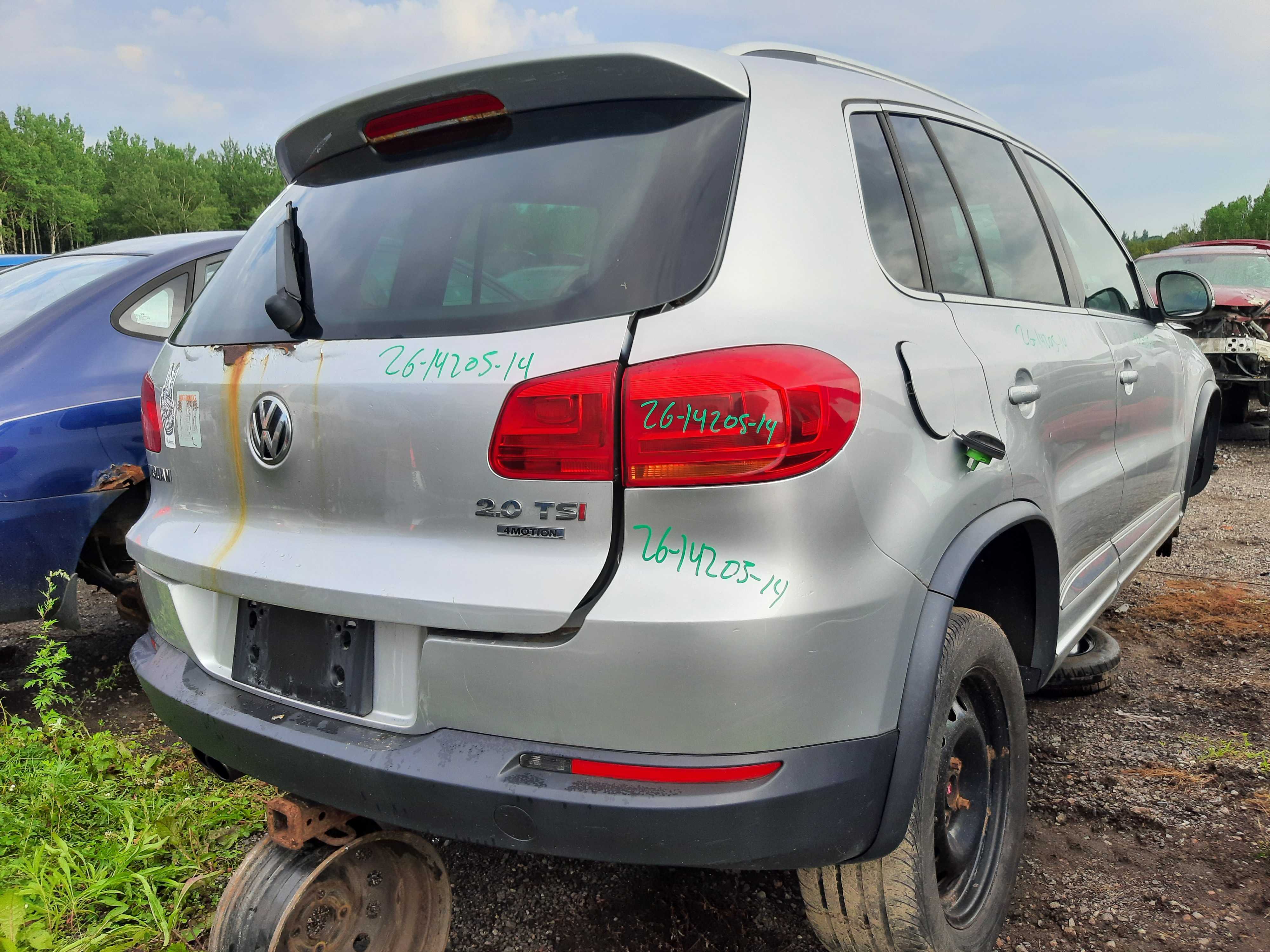 VOLKSWAGEN TIGUAN 2014