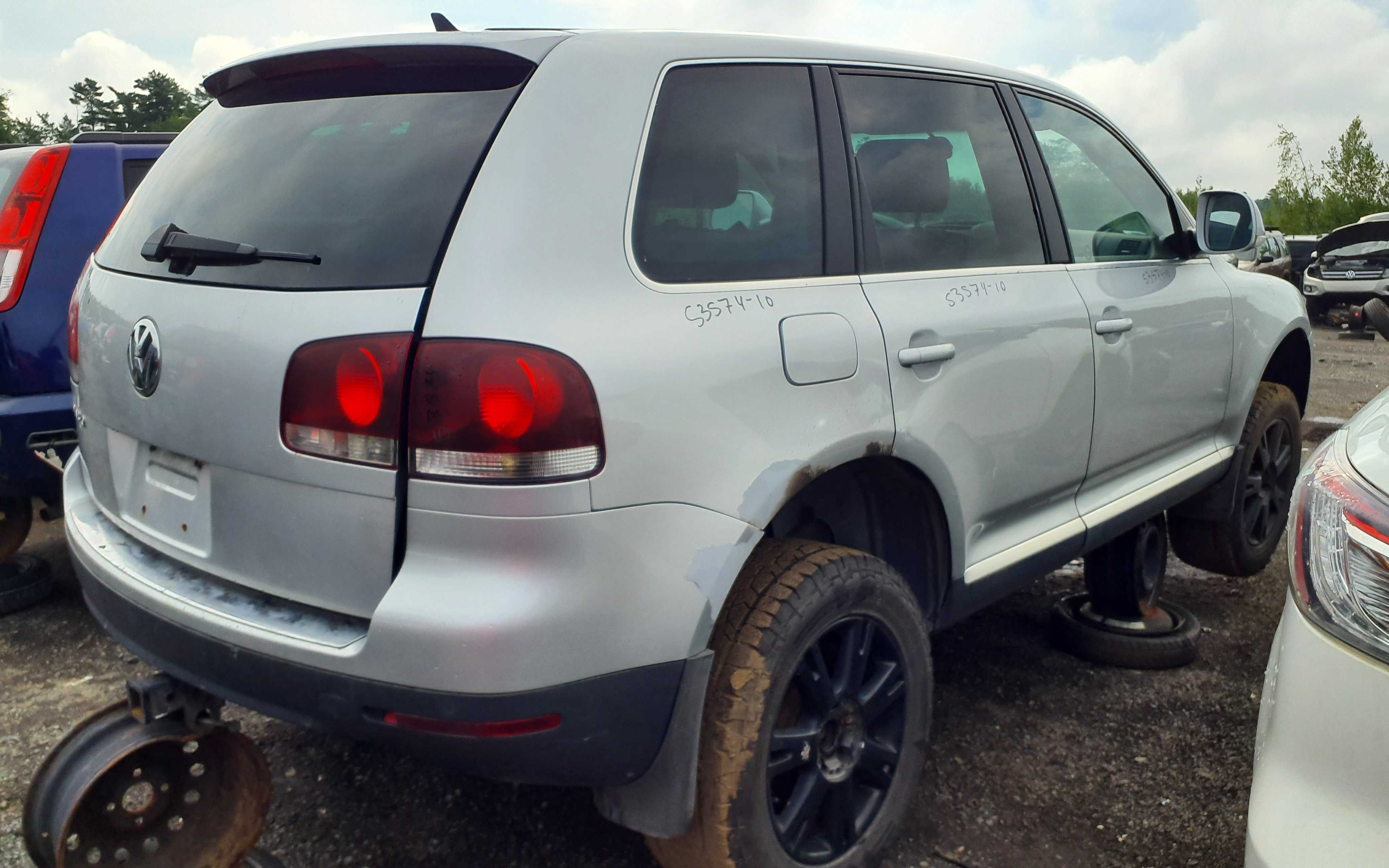 VOLKSWAGEN TOUAREG 2010