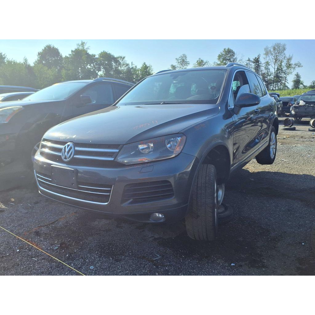 VOLKSWAGEN TOUAREG 2011