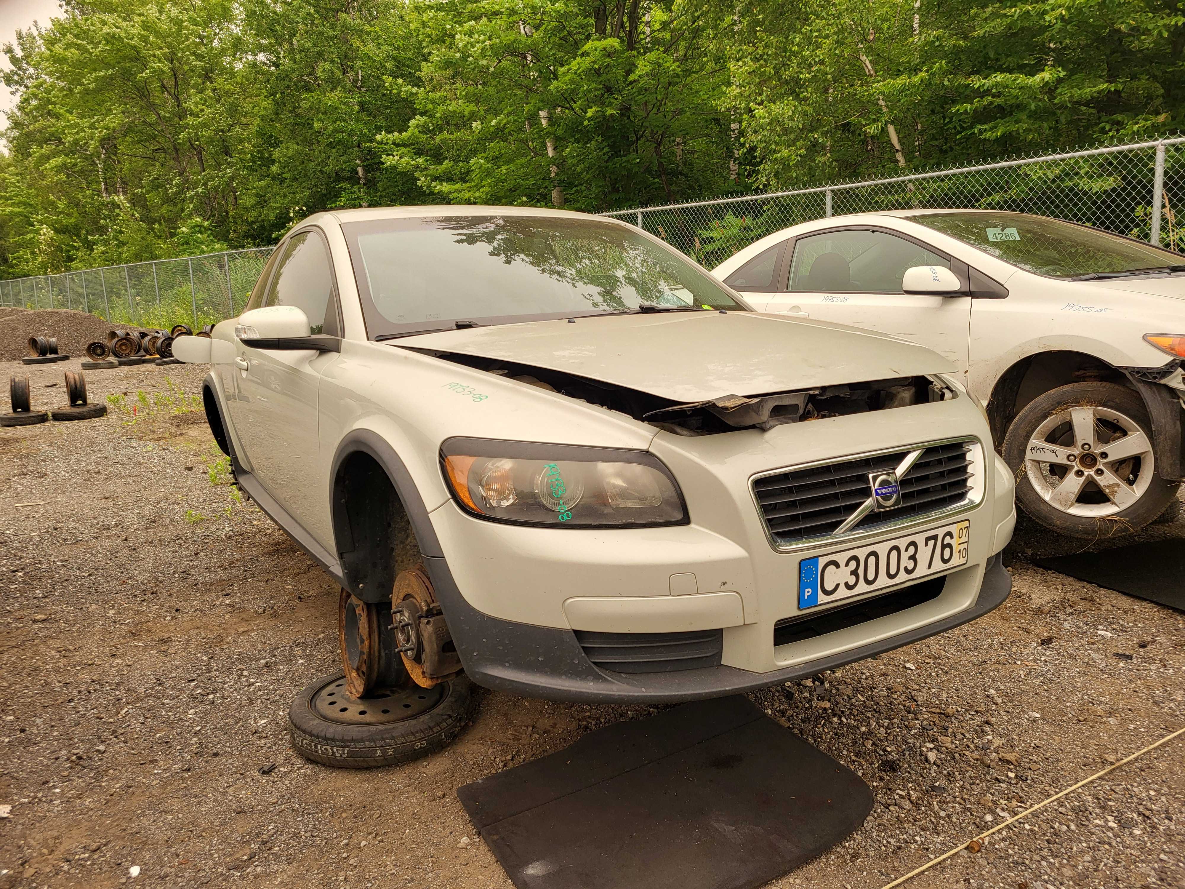 VOLVO C30 2008