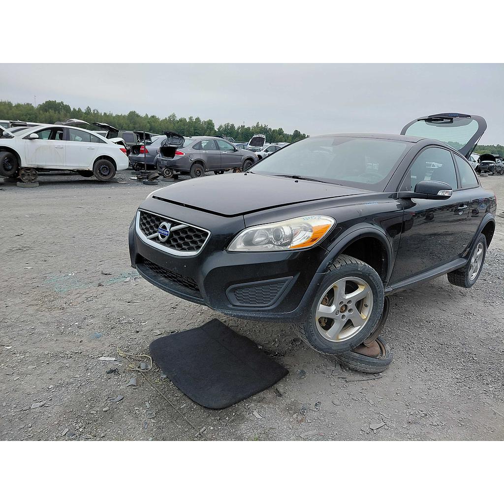 VOLVO C30 2012