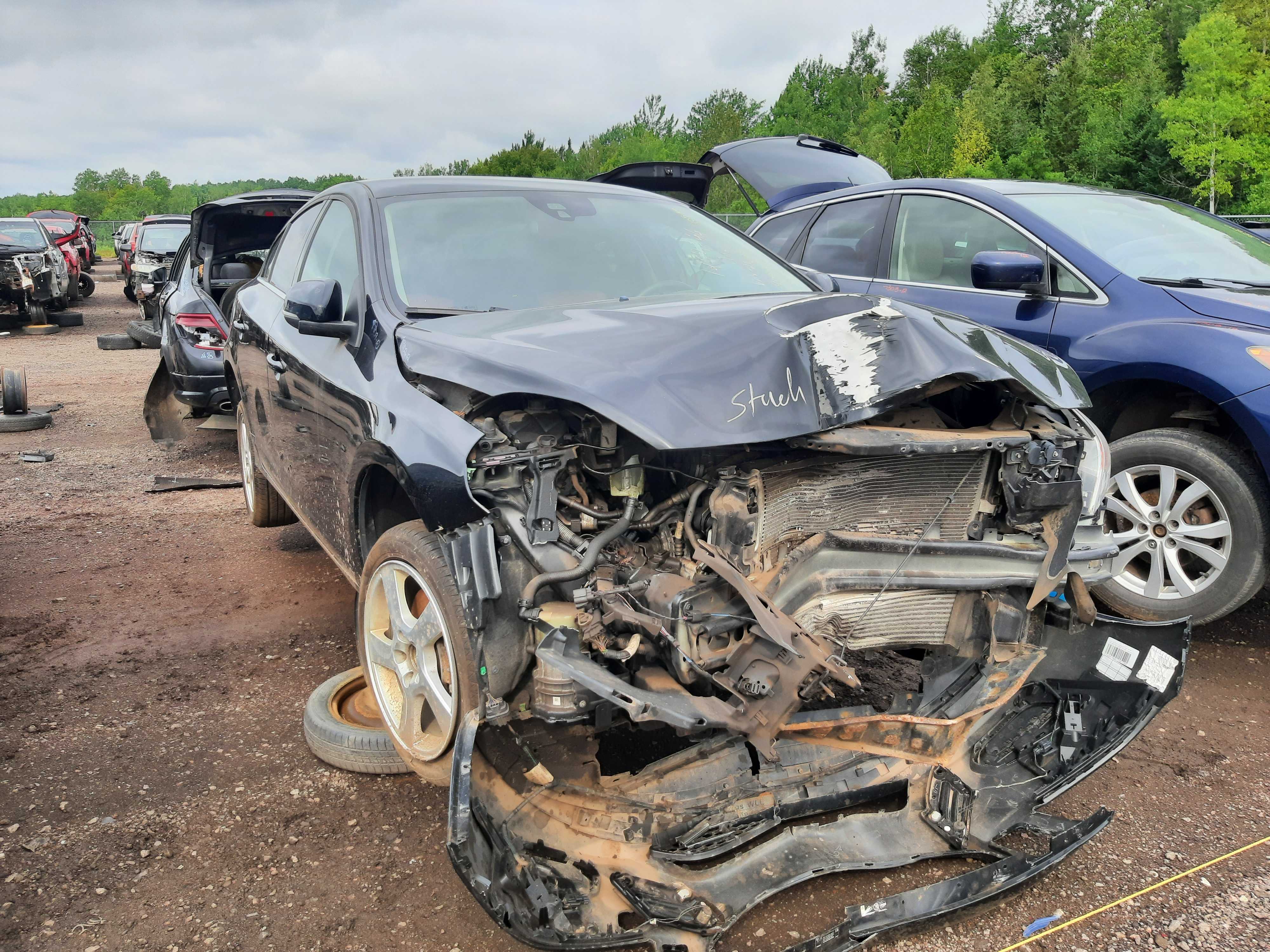 VOLVO S60 2012