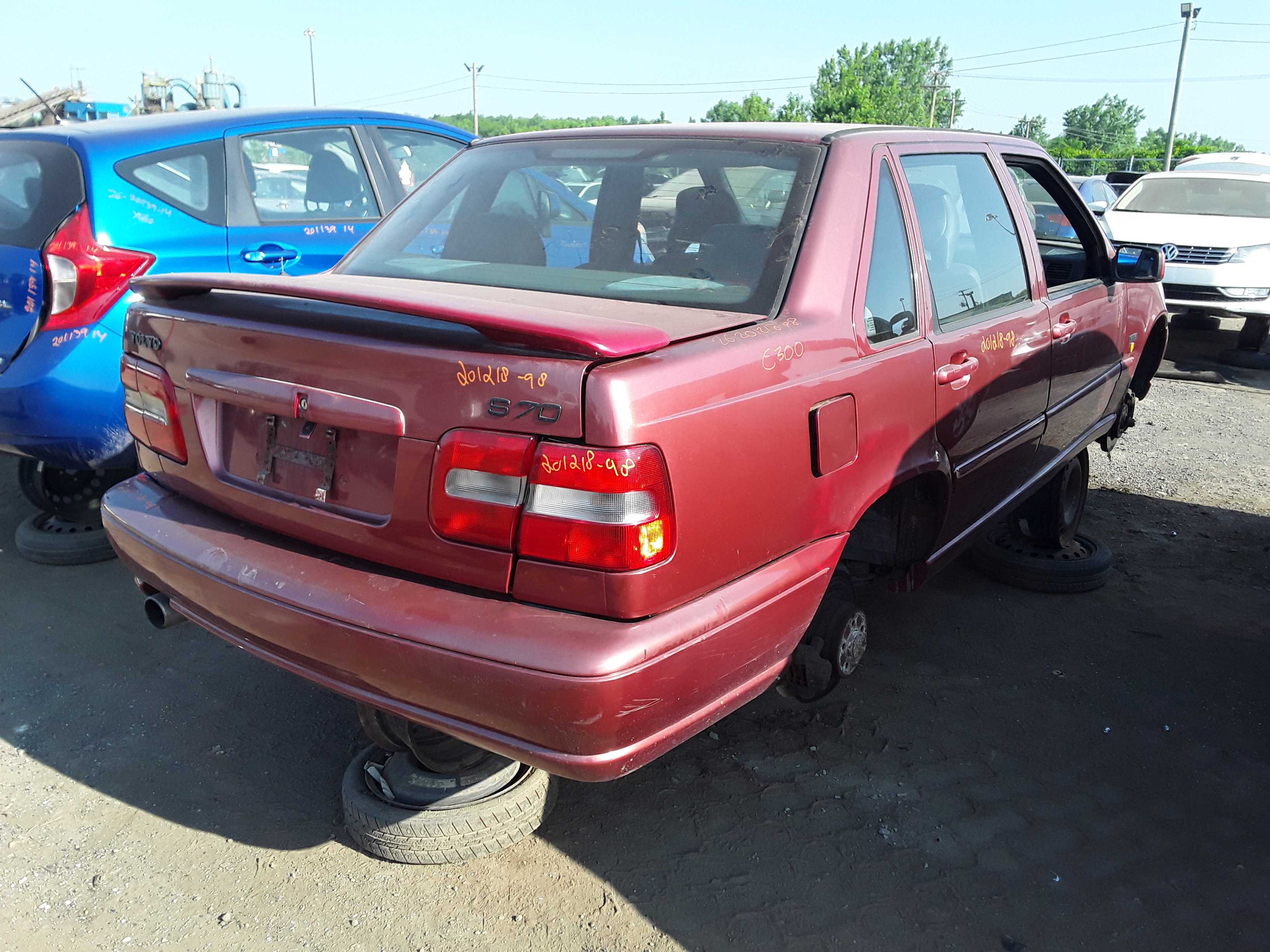 VOLVO S70 1998