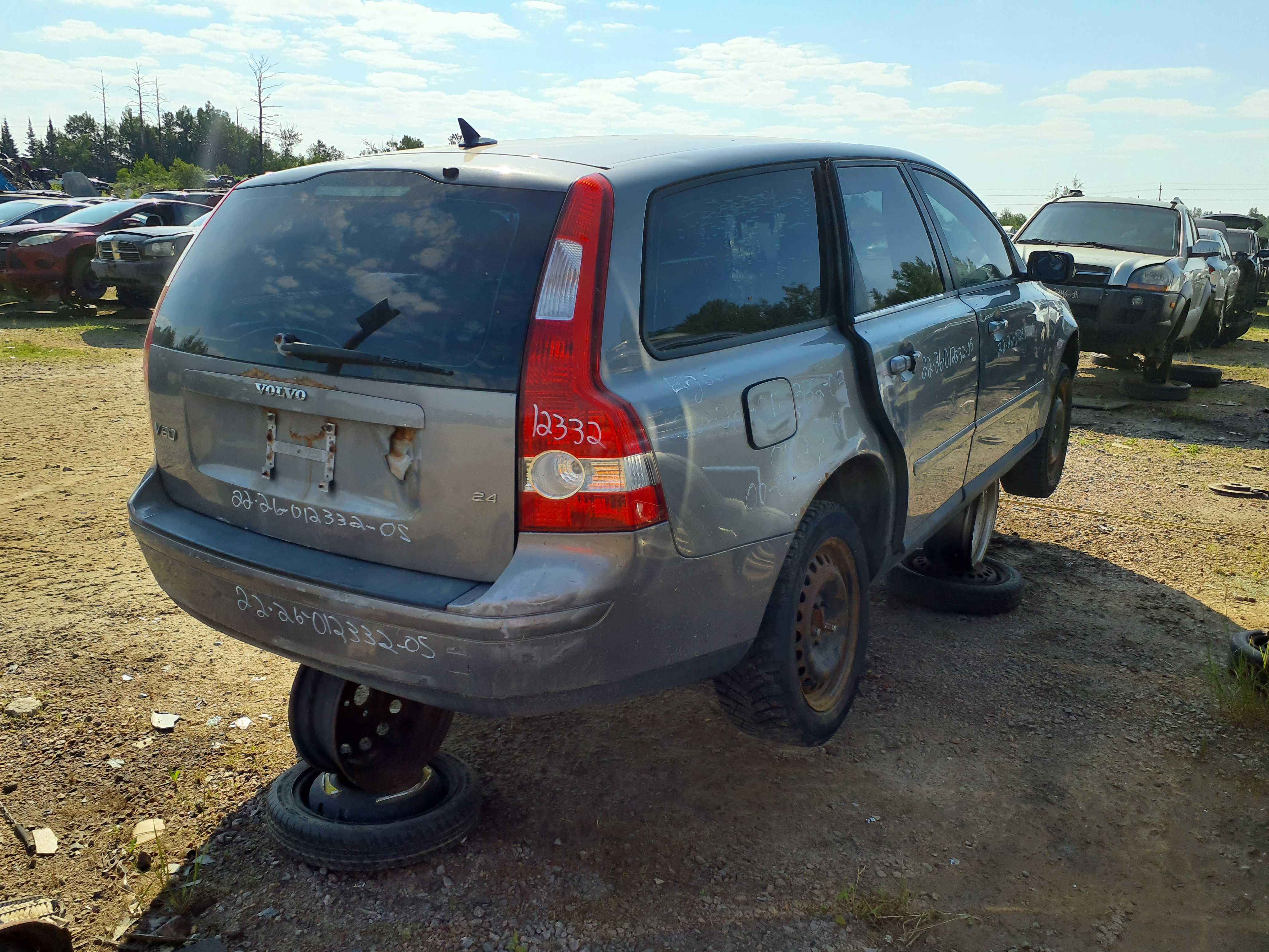 VOLVO V50 2005