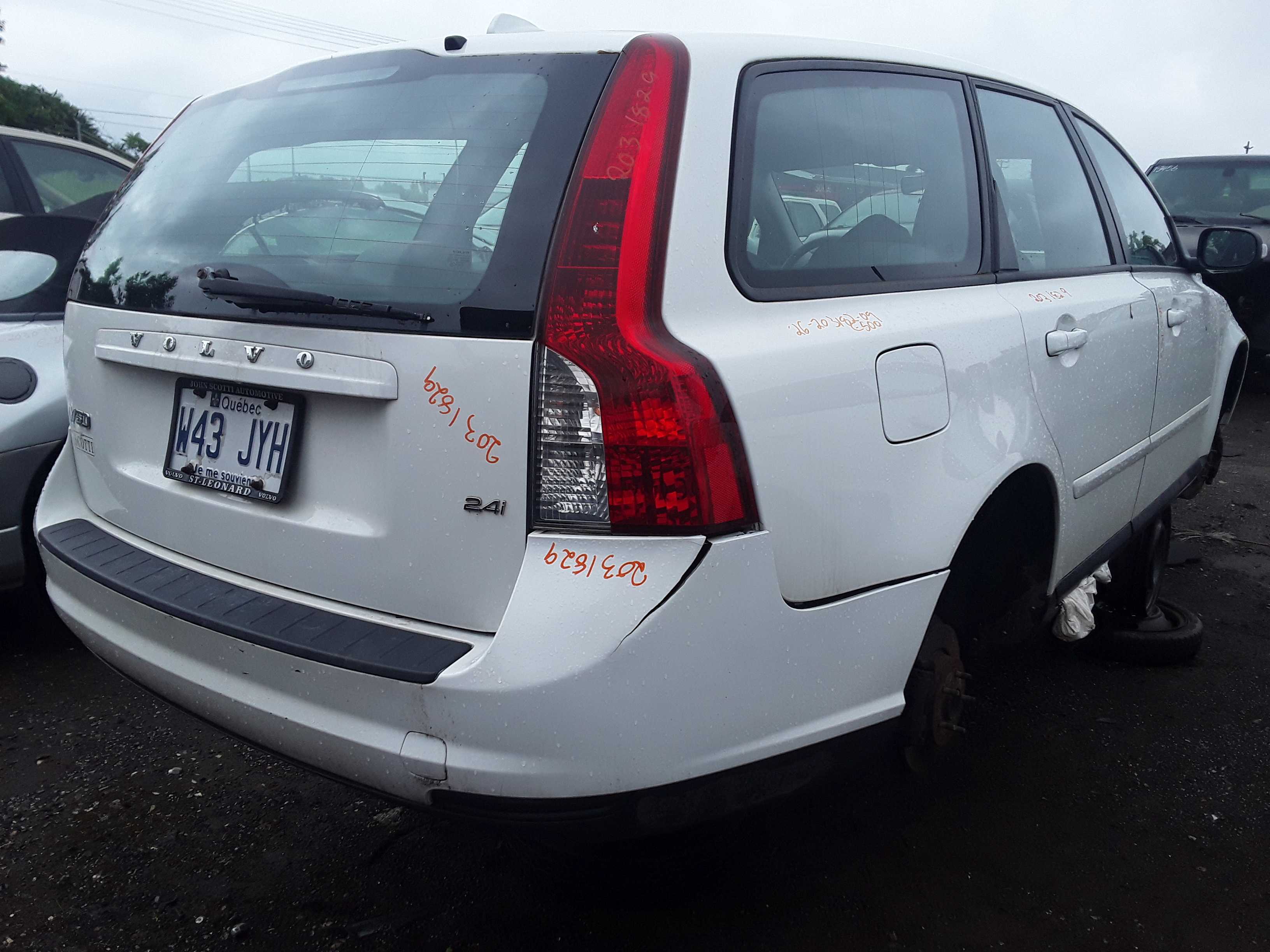 VOLVO V50 2009