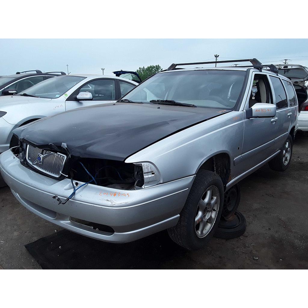 VOLVO V70 1999