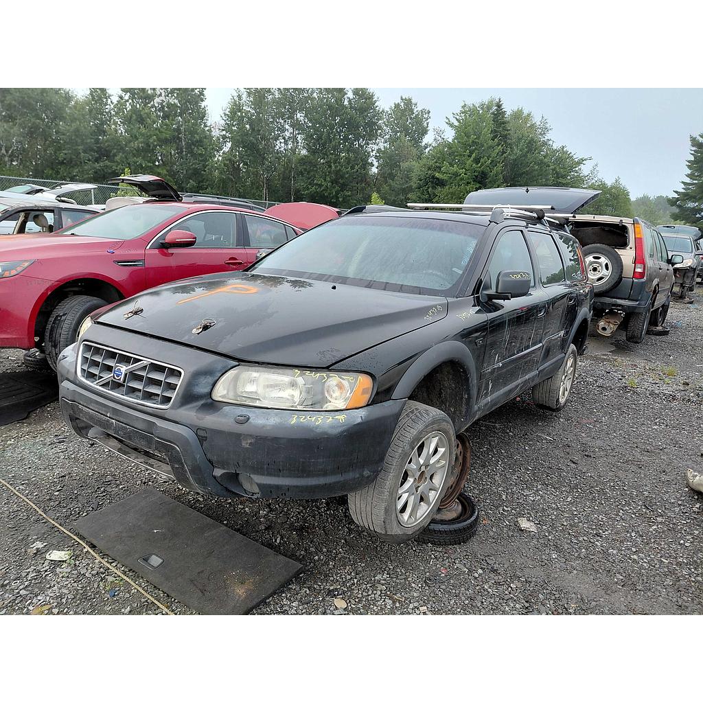 VOLVO XC70 2005