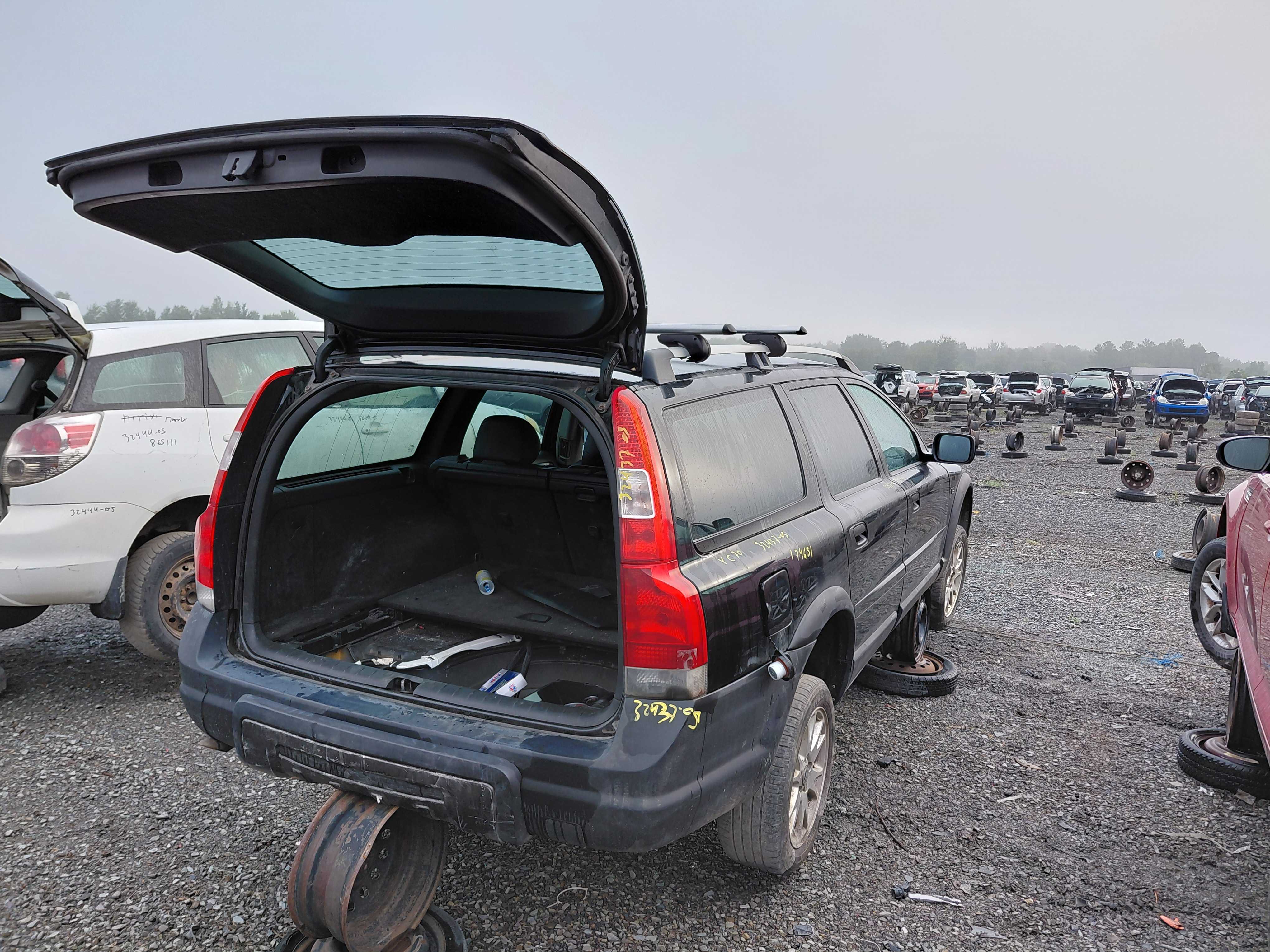 VOLVO XC70 2005
