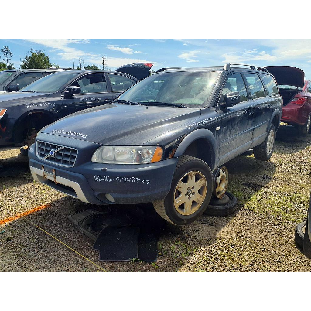 VOLVO XC70 2005