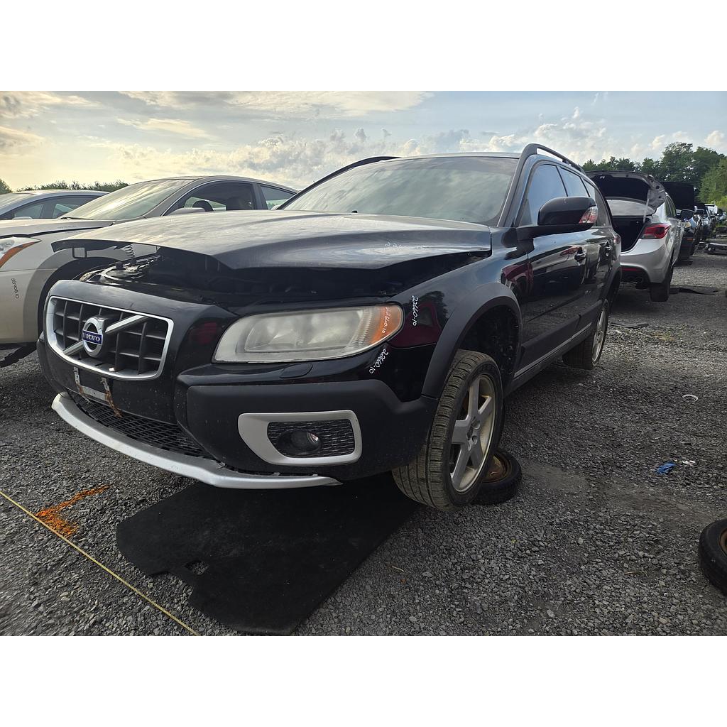 VOLVO XC70 2010