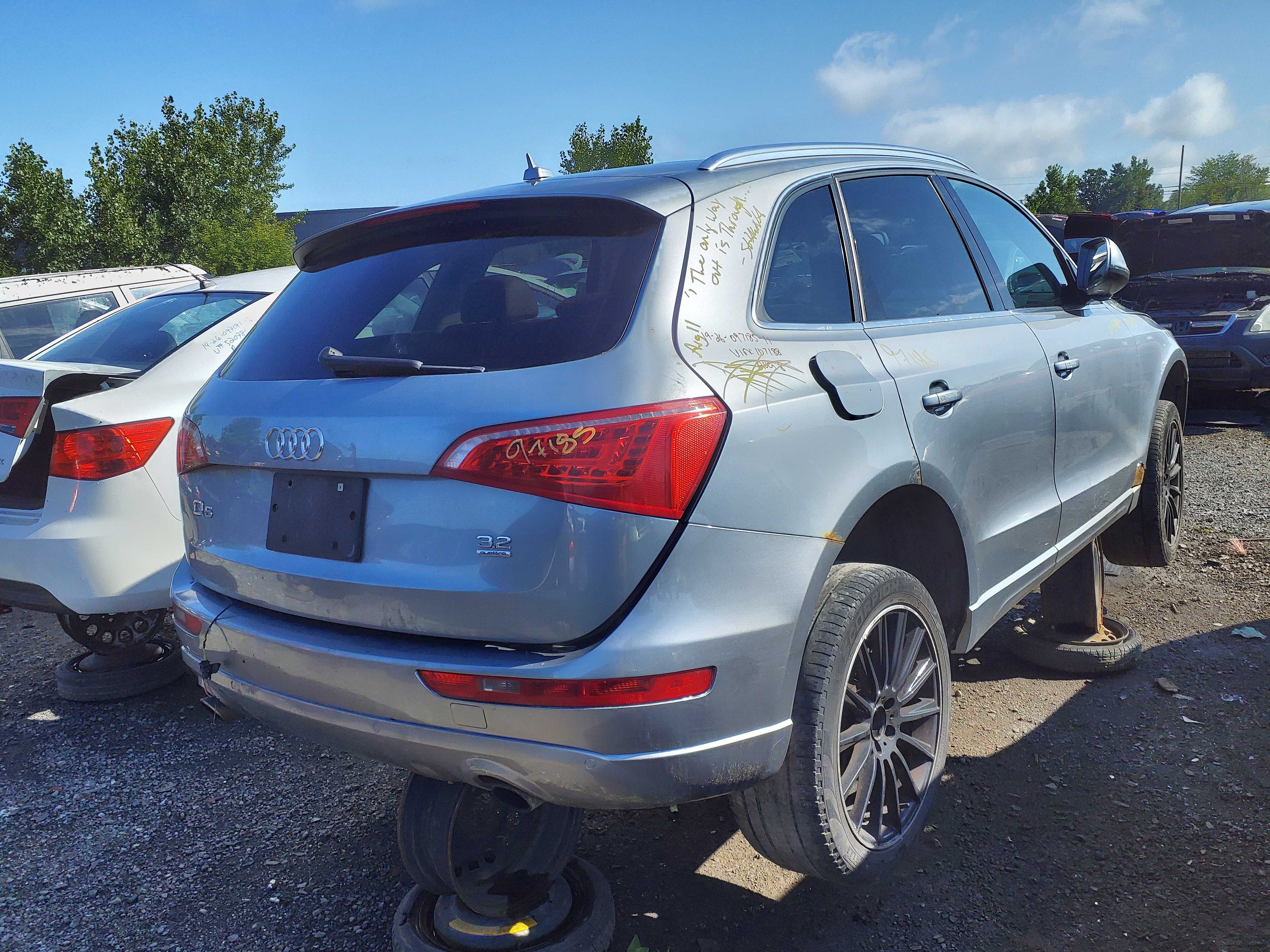AUDI Q5 2011