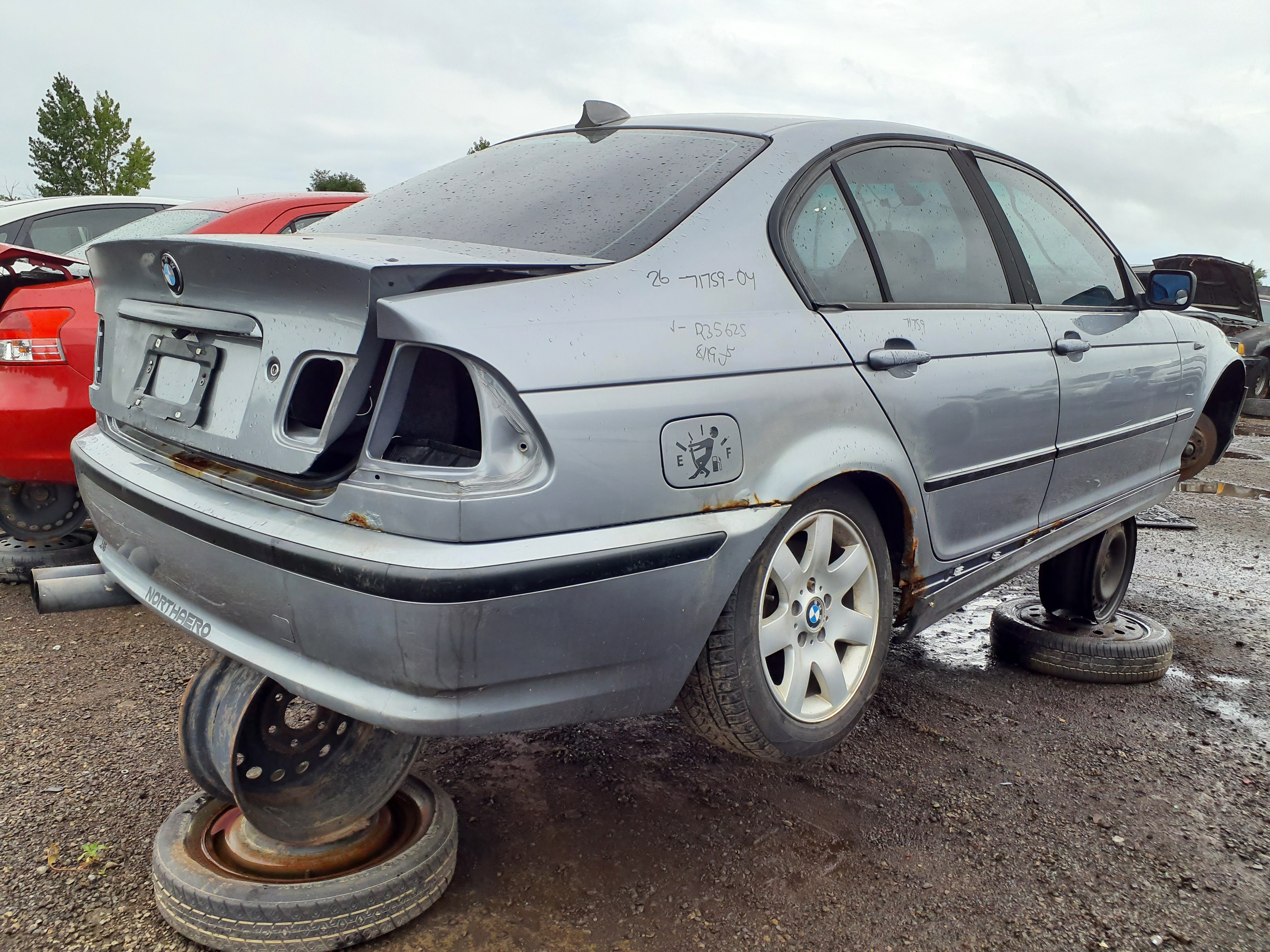 BMW 325 2004