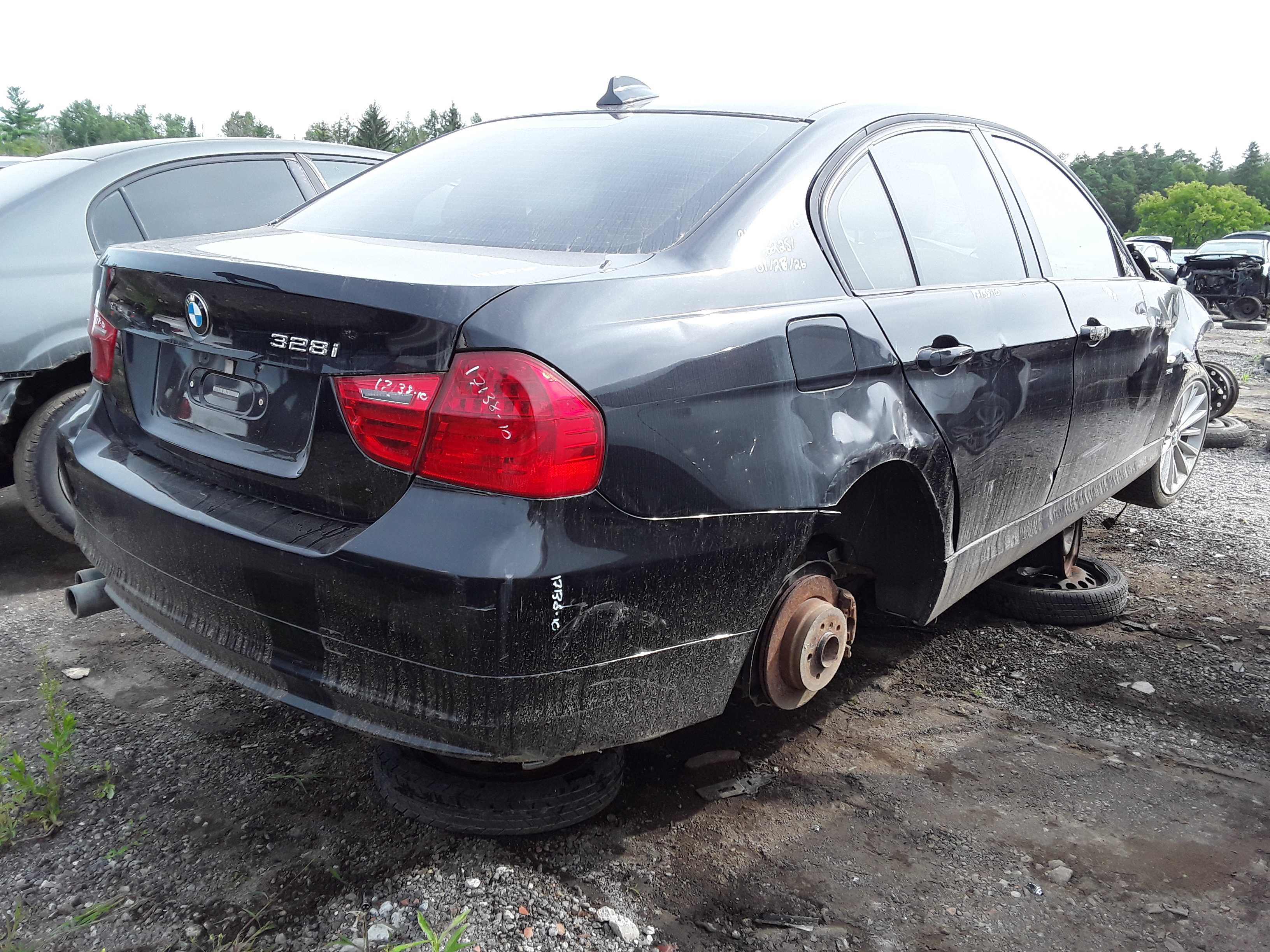 BMW 328 2010