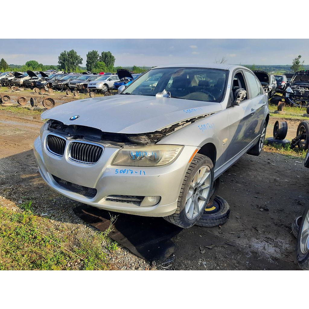 BMW 328 2011