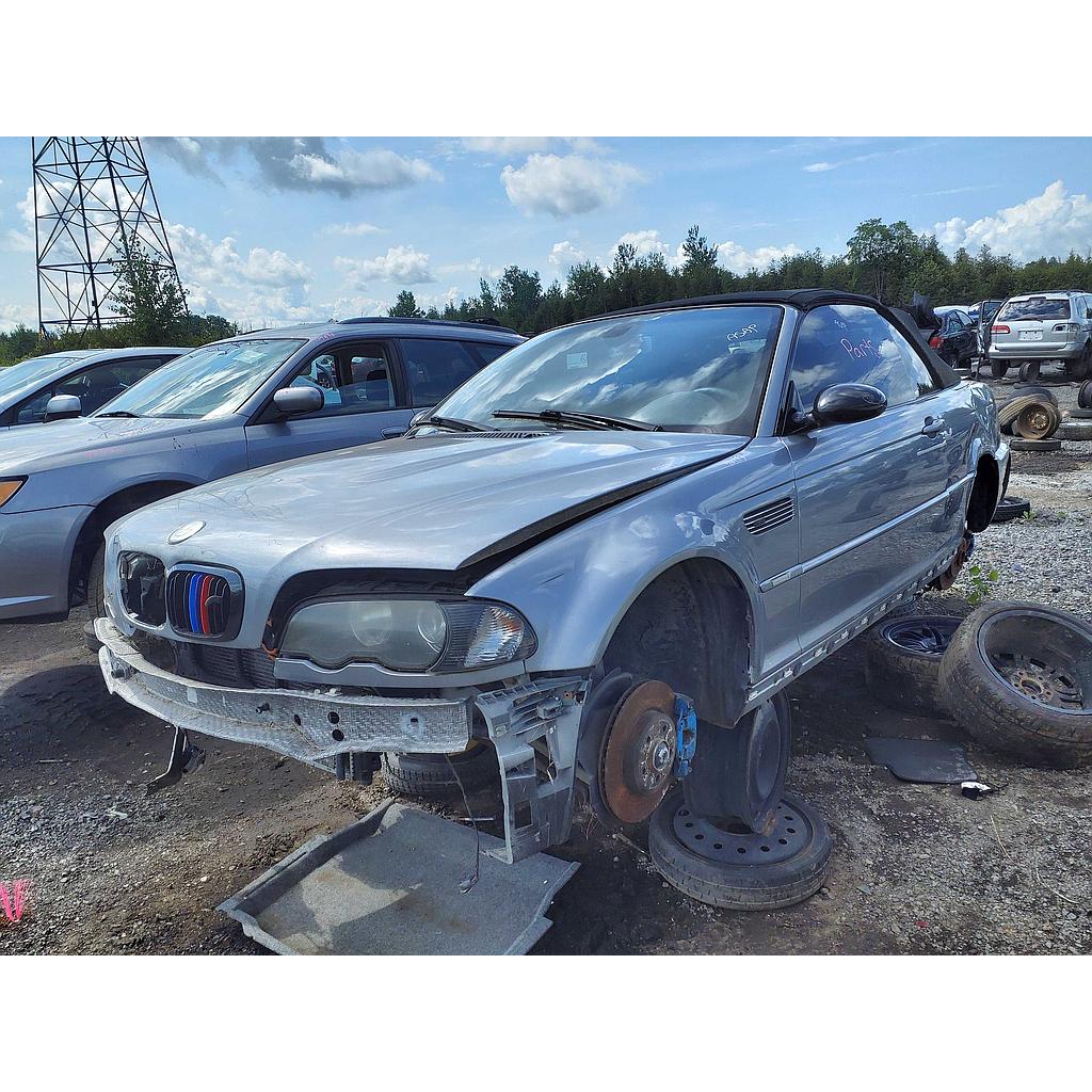 BMW 330 2004