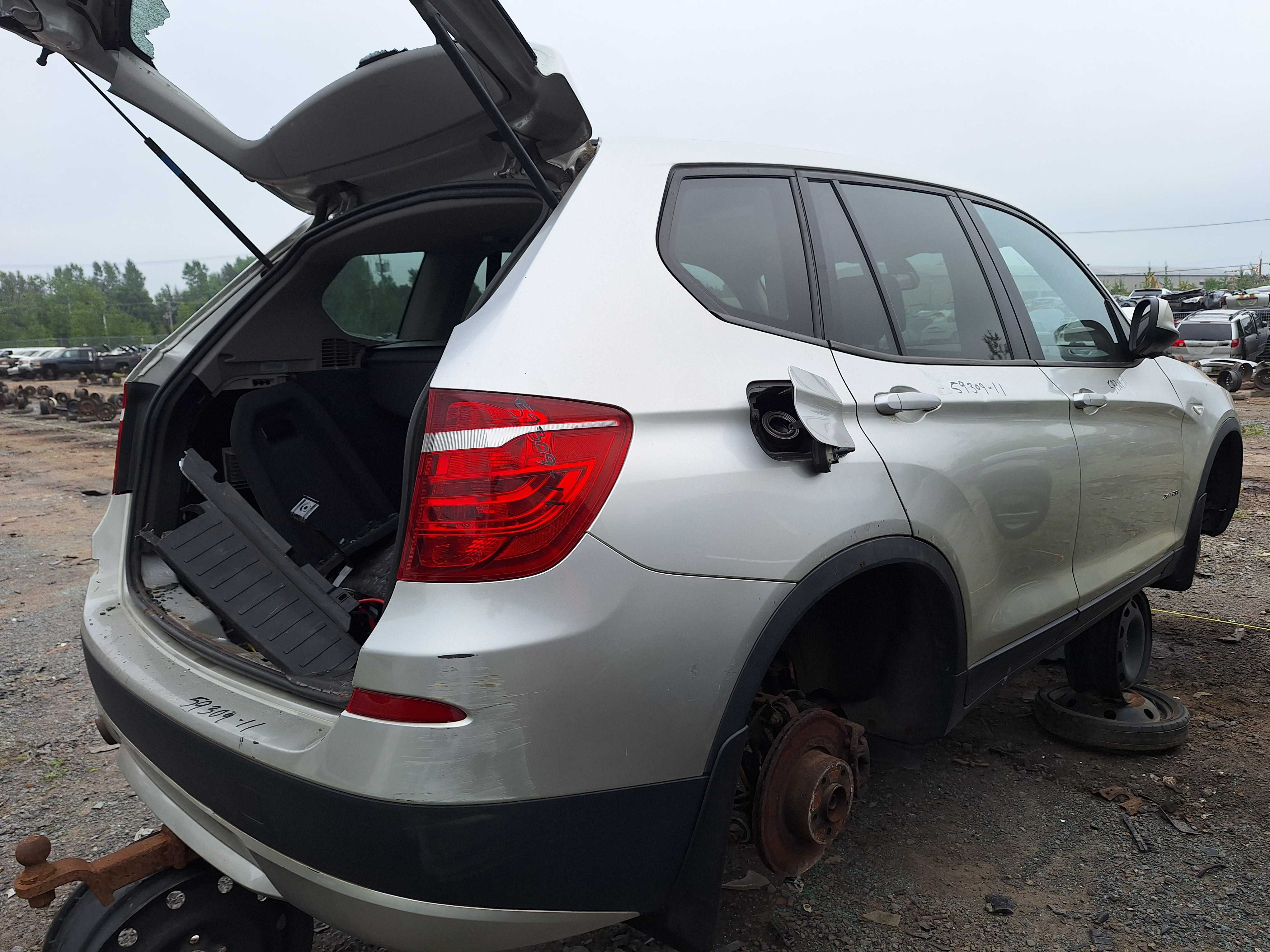 BMW X3 2011