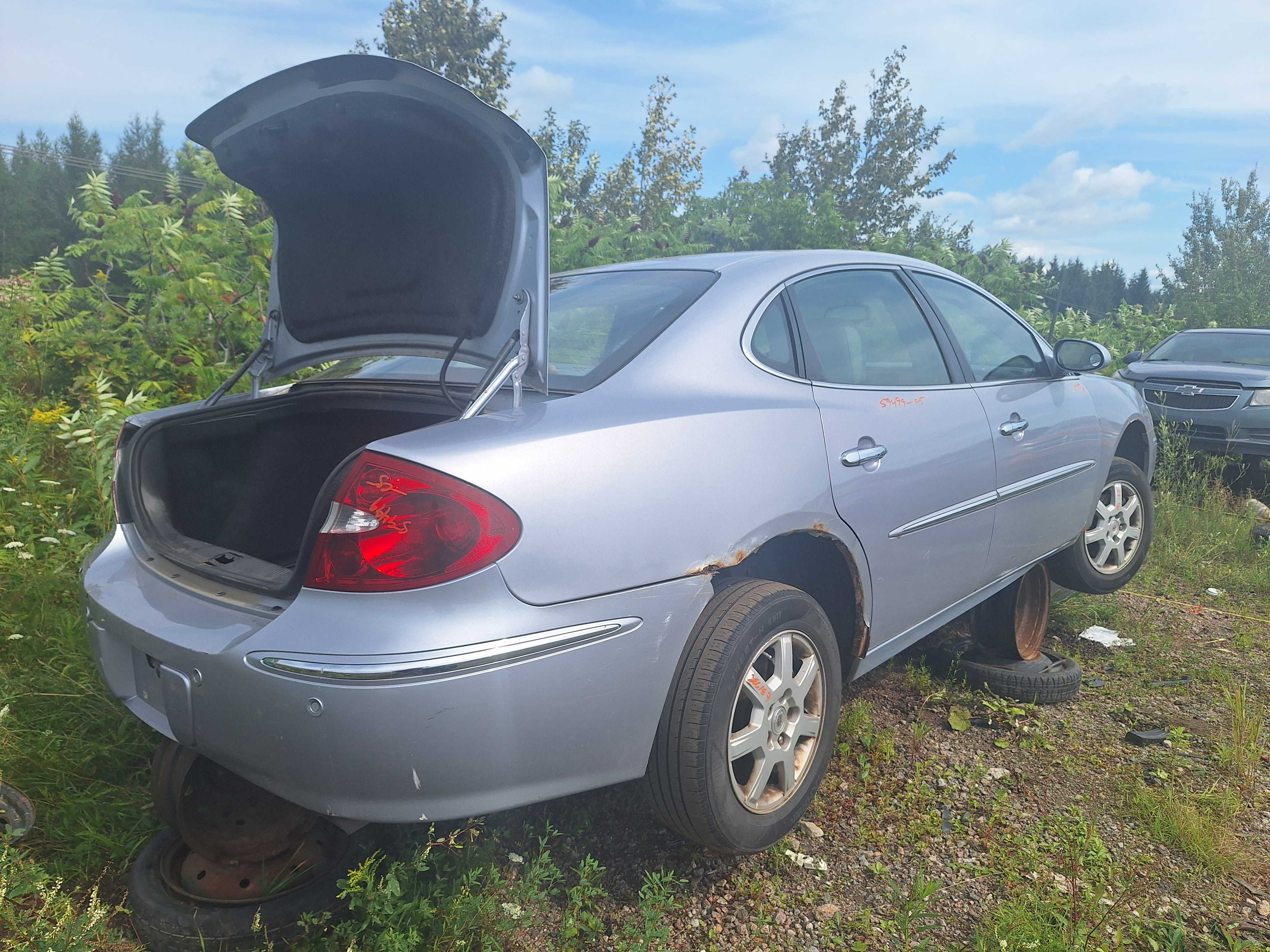 BUICK ALLURE 2005