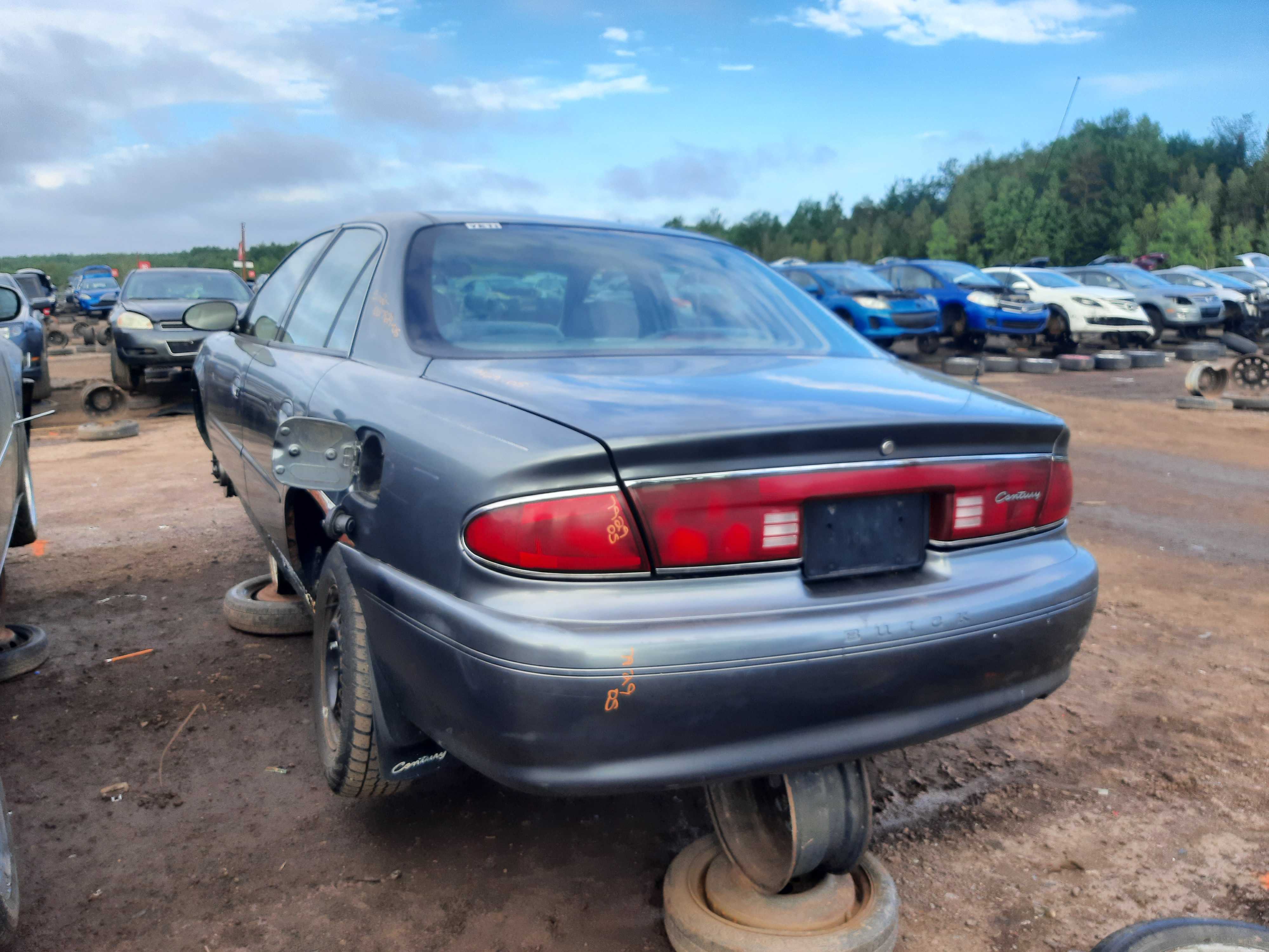 BUICK CENTURY 2005