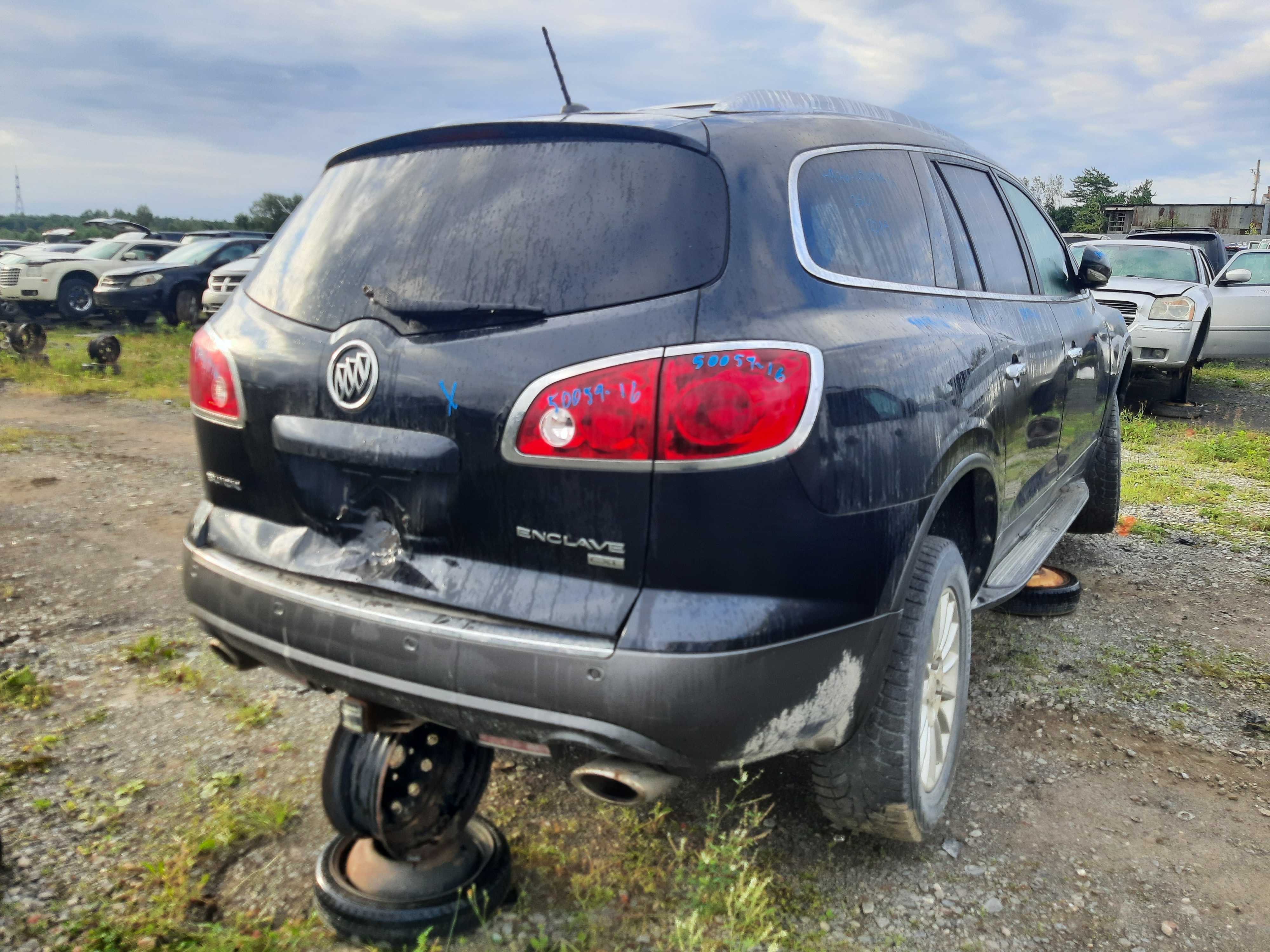 BUICK ENCLAVE 2010