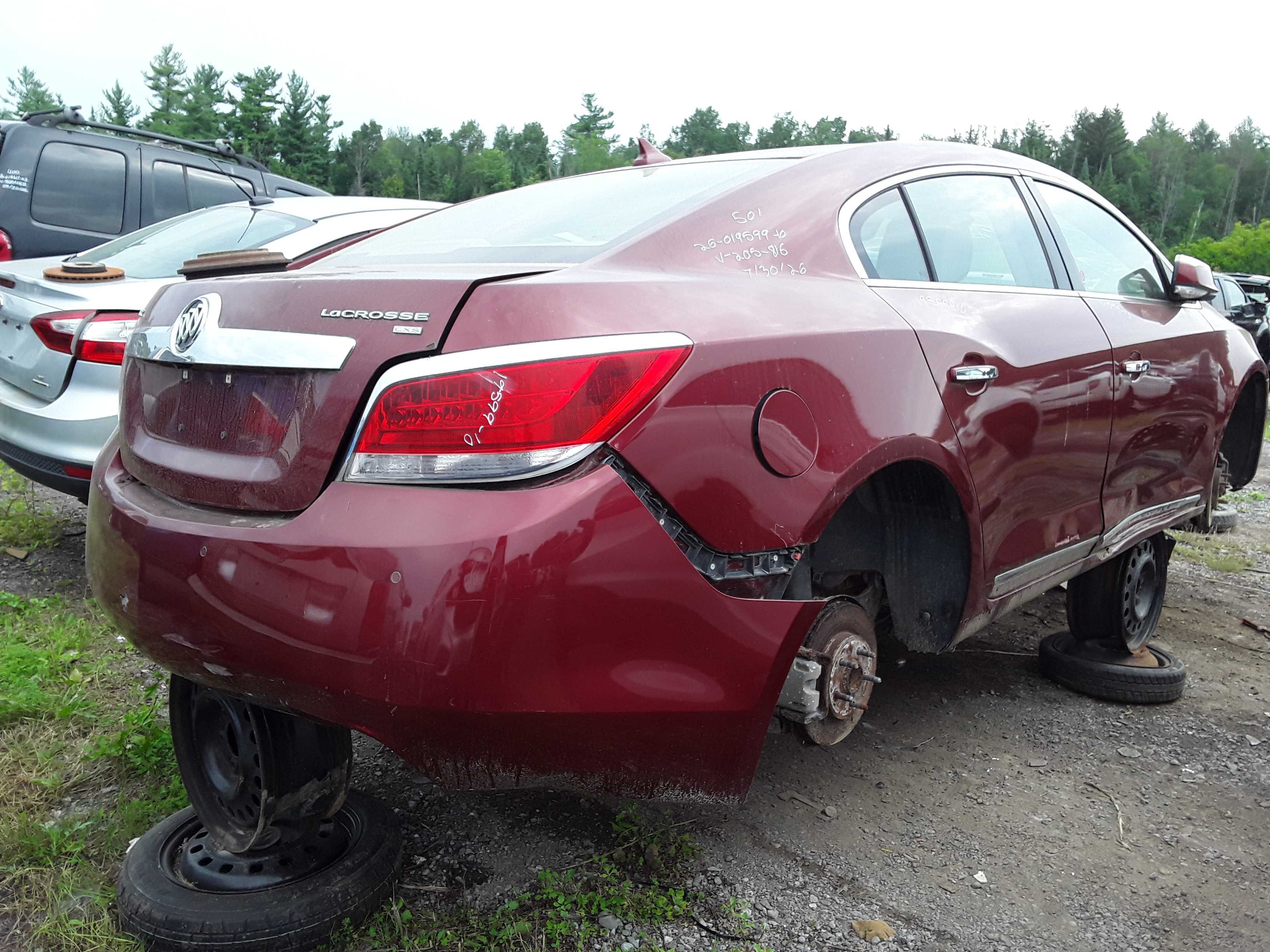 BUICK LACROSSE 2010