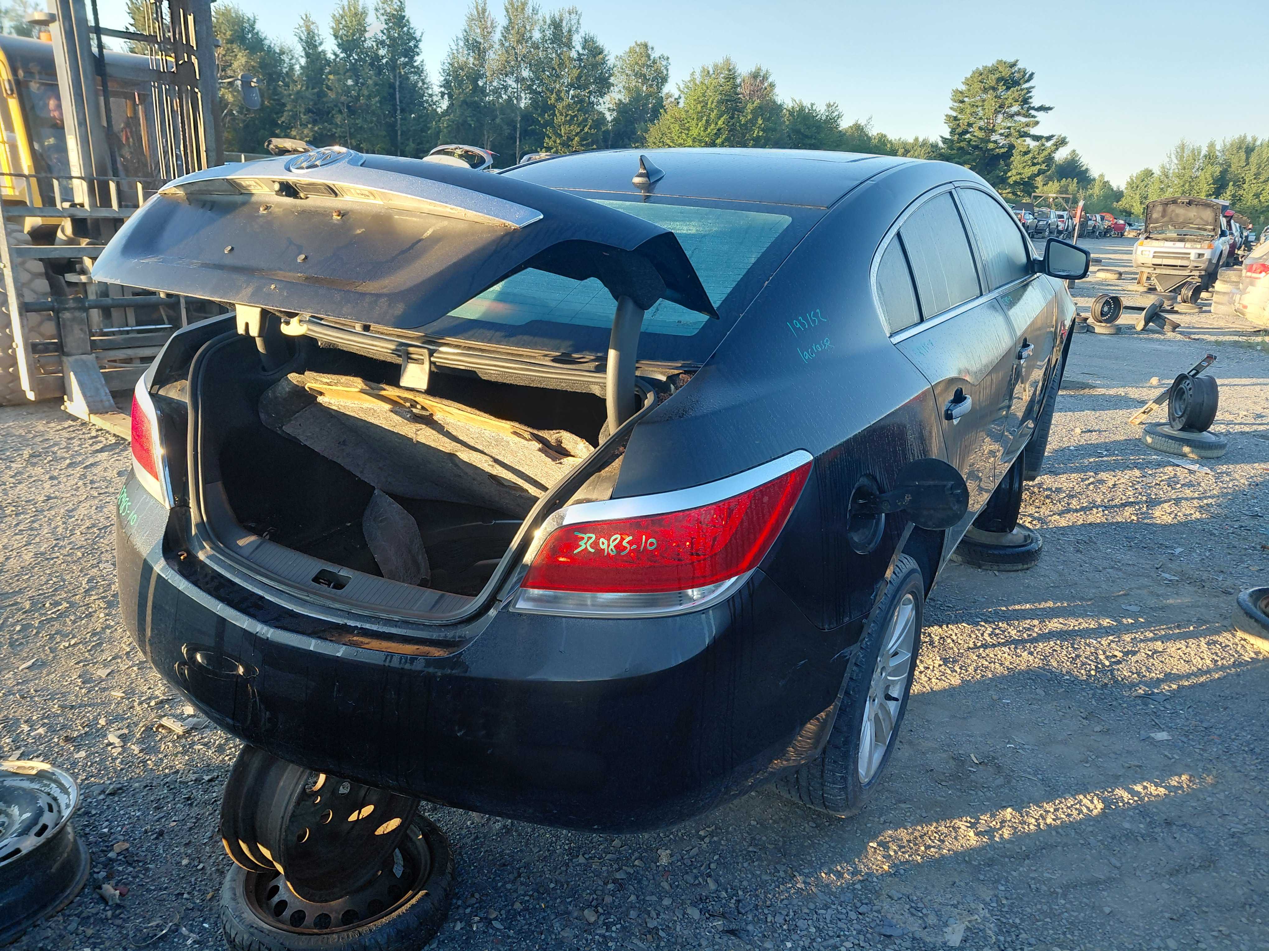BUICK LACROSSE 2010
